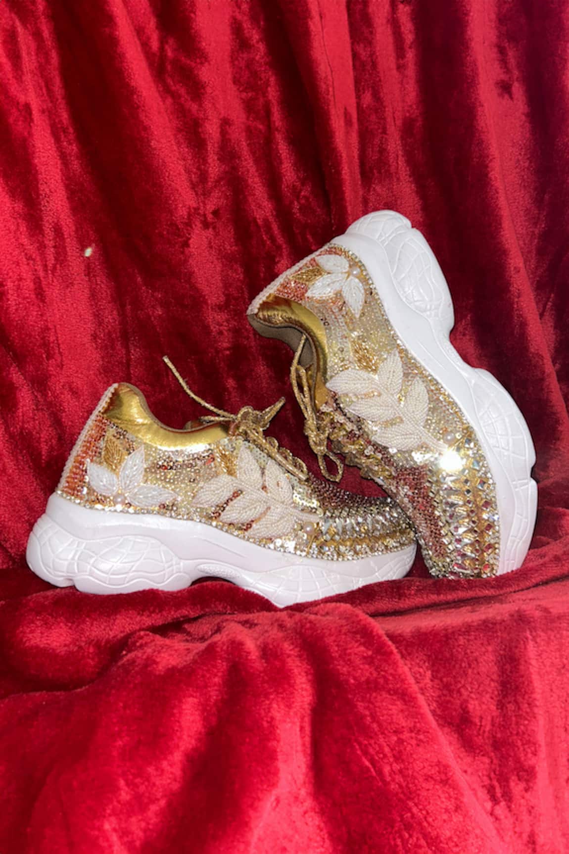 Chal Jooti Madhumalti Leaf Embellished Sneakers