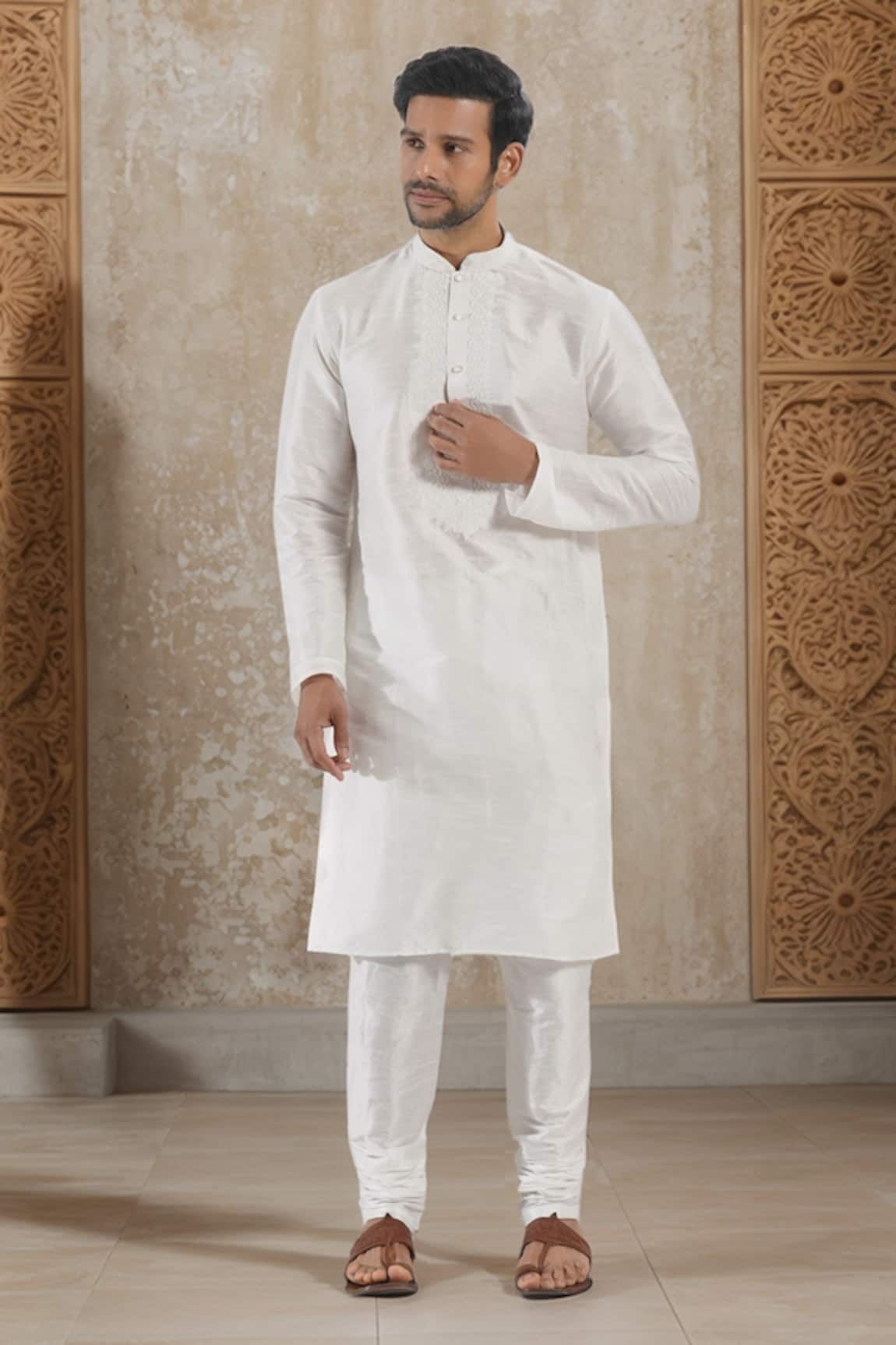 Arihant Rai Sinha Floral Thread Embroidered Kurta Set 