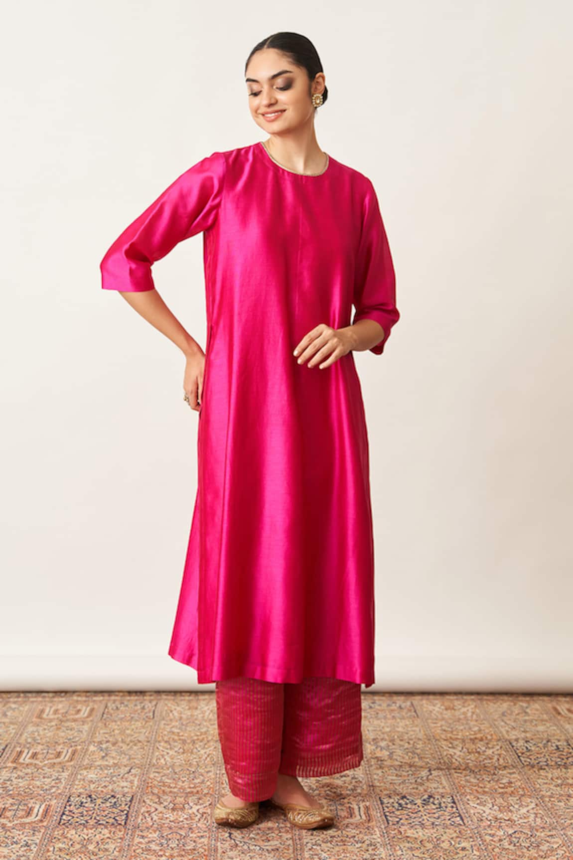 Vaaya Pink Solid Kurta Set With Striped Pant
