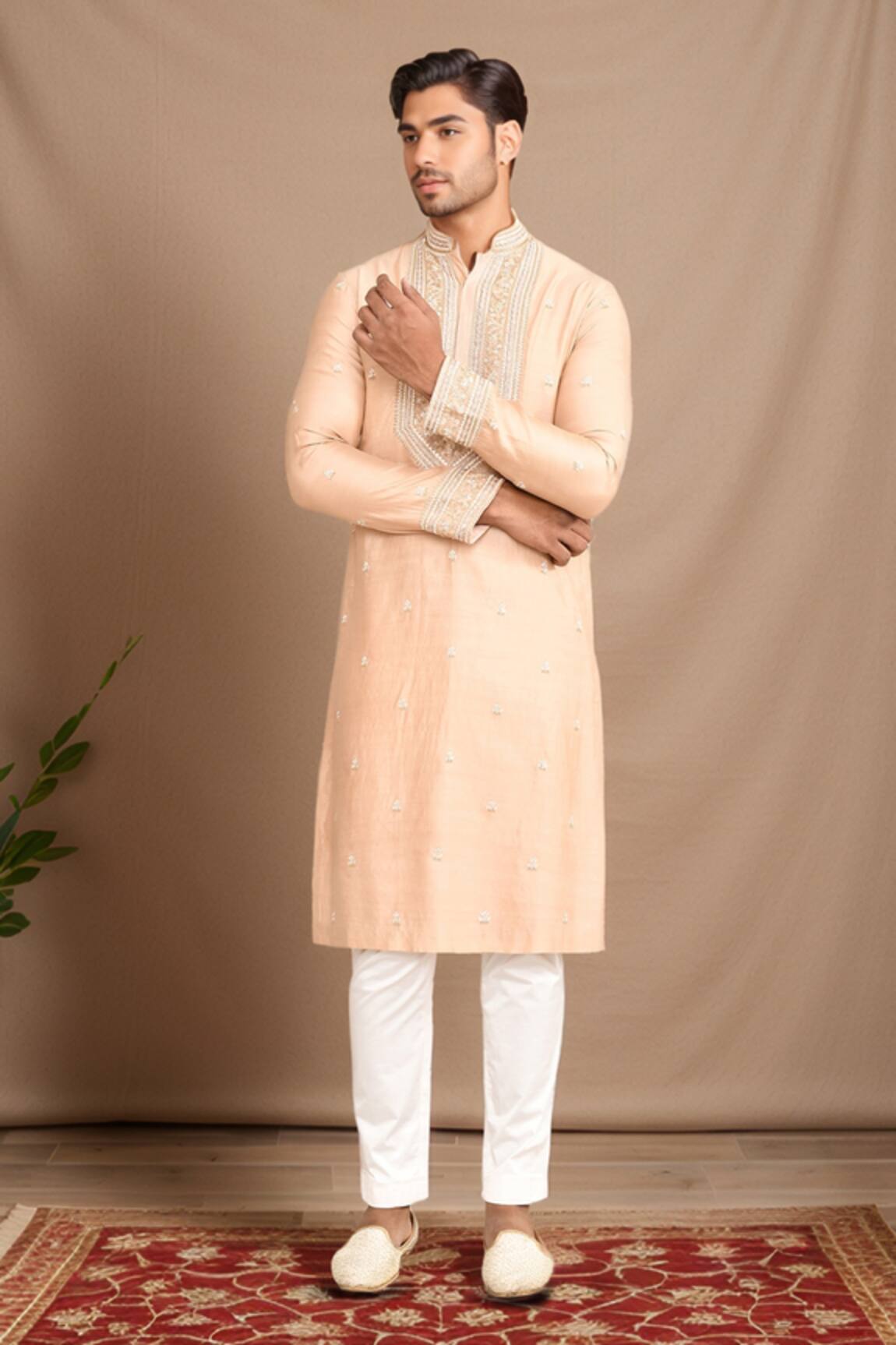 Kalighata Floral Butti Embroidered Kurta Set
