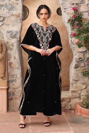 Ajiesh Oberoi Black Velvet Floral Embroidered Kaftan & Palazzo