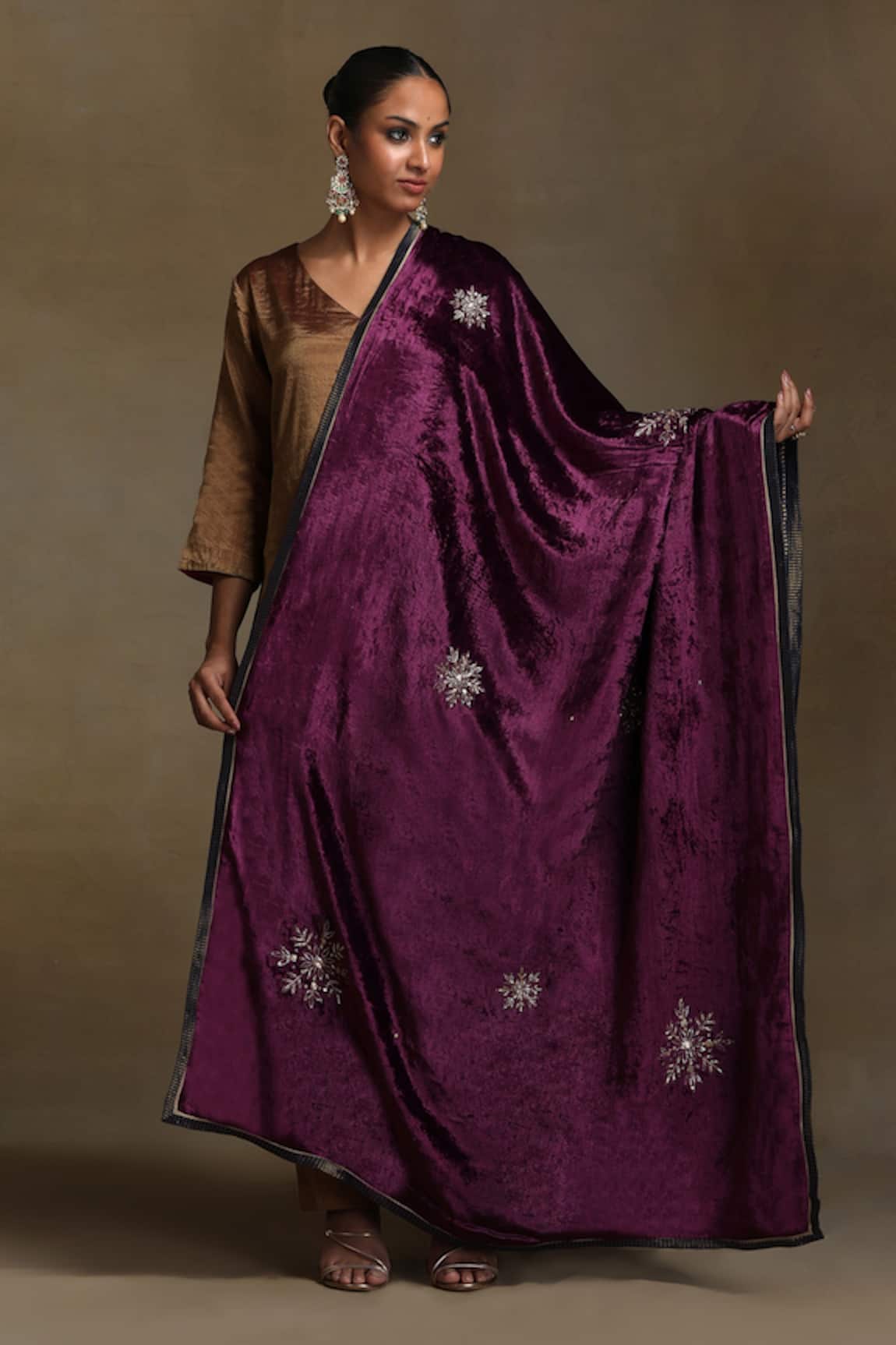 Weaver Story Floral Hand Embroidered Dushala 