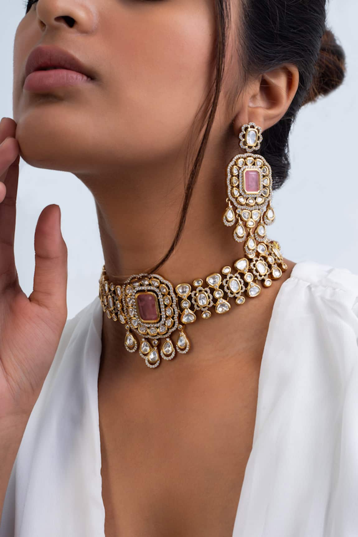 Zevar King Victorian Bloom Stone Choker Set 