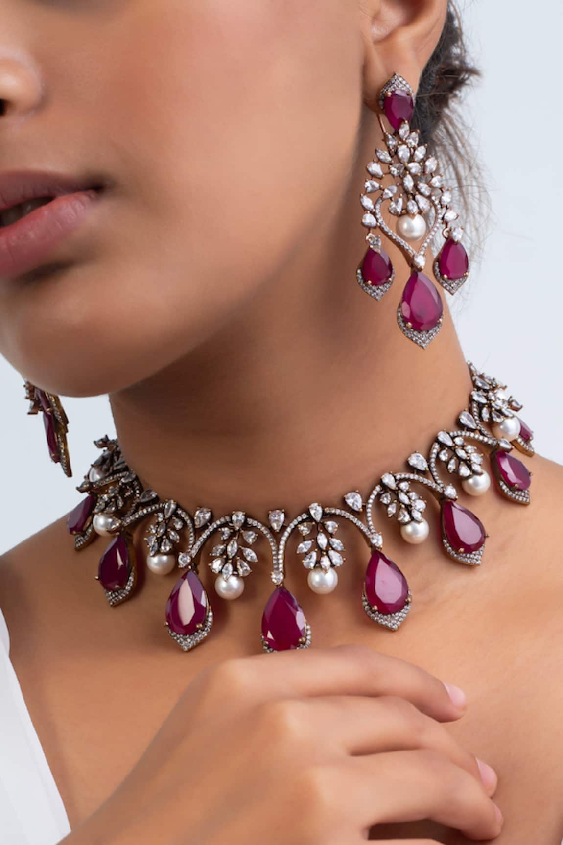 Zevar King Geometric Stone Drop Choker Set 