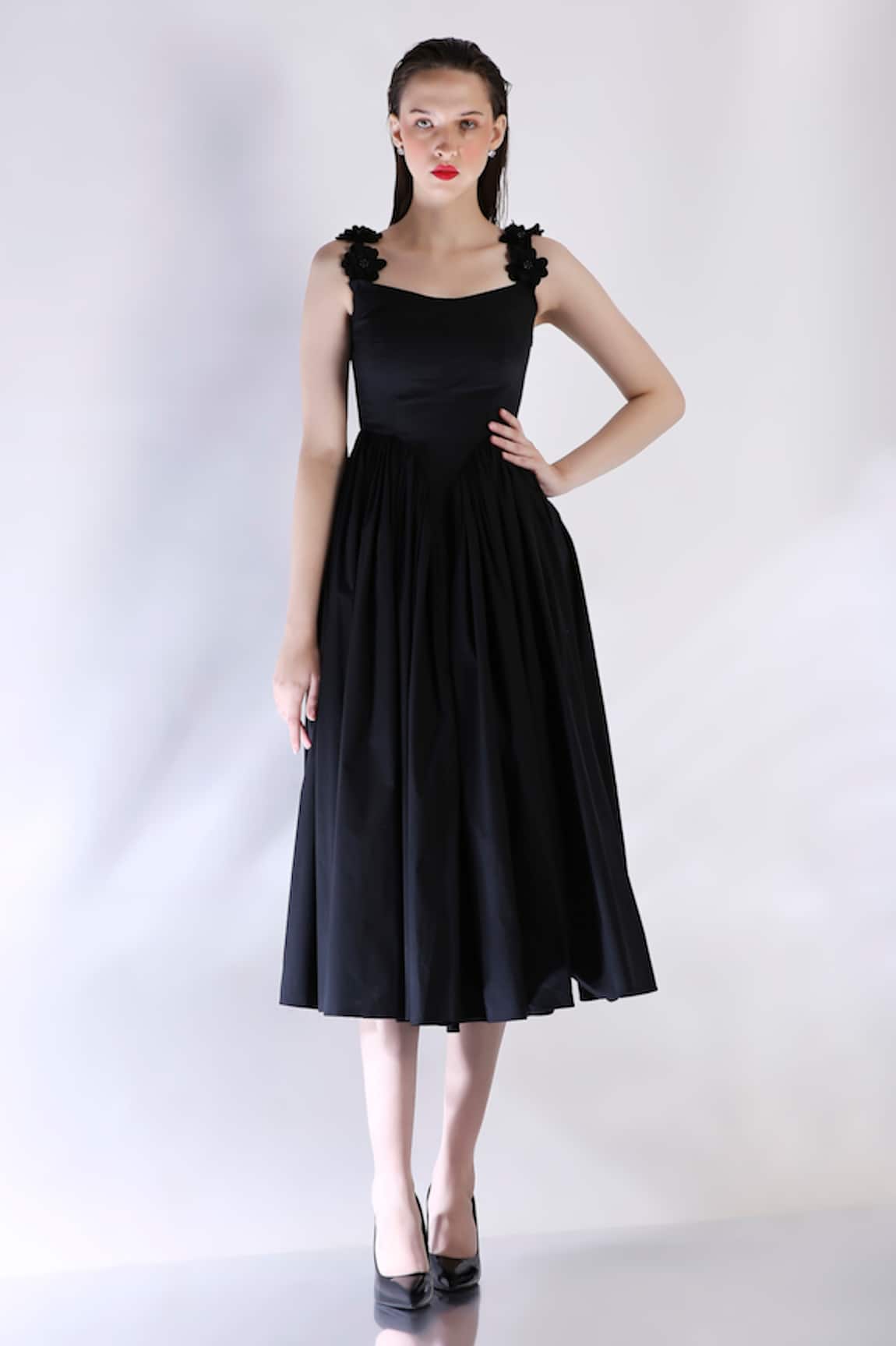 Ozeqo Black 3D Flower Hand Embroidered Midi Dress 