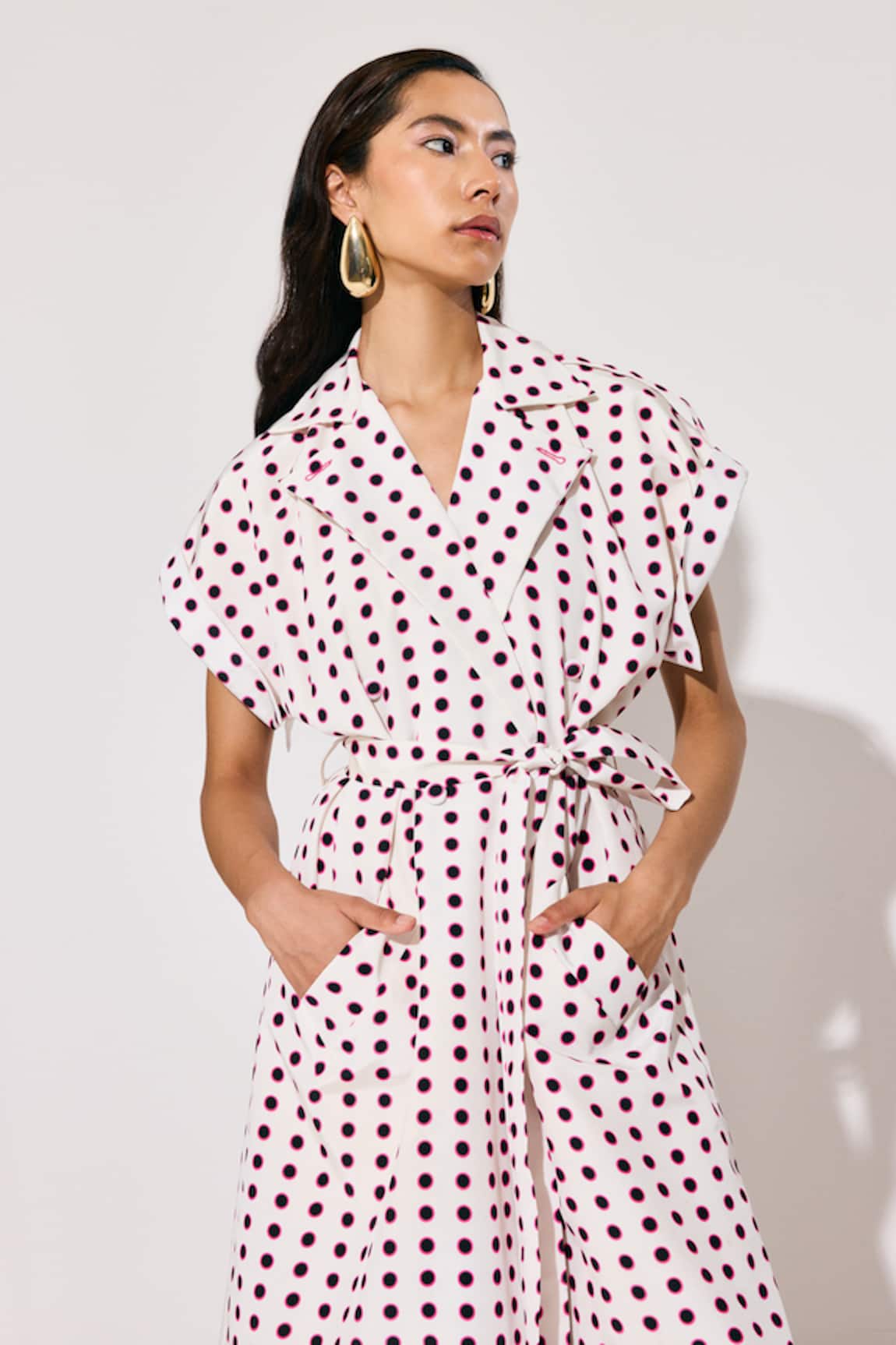TWINKLE HANSPAL White Disco Print Trench Coat 