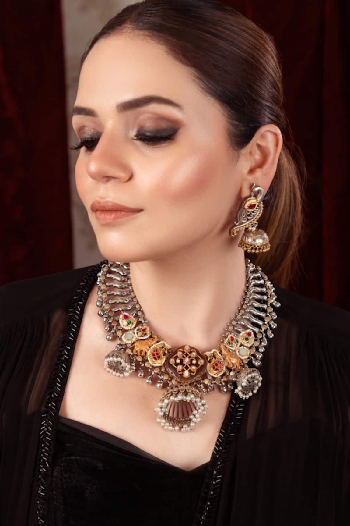 Anana Floral Carved Kundan Necklace Set