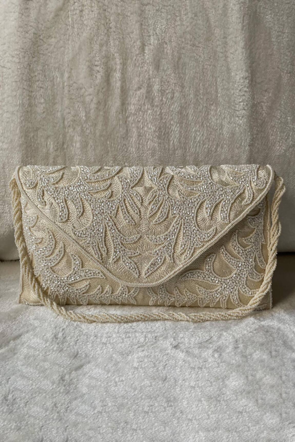Kreivo By Vamanshi Damania Abstract Beaded Envelope Clutch 