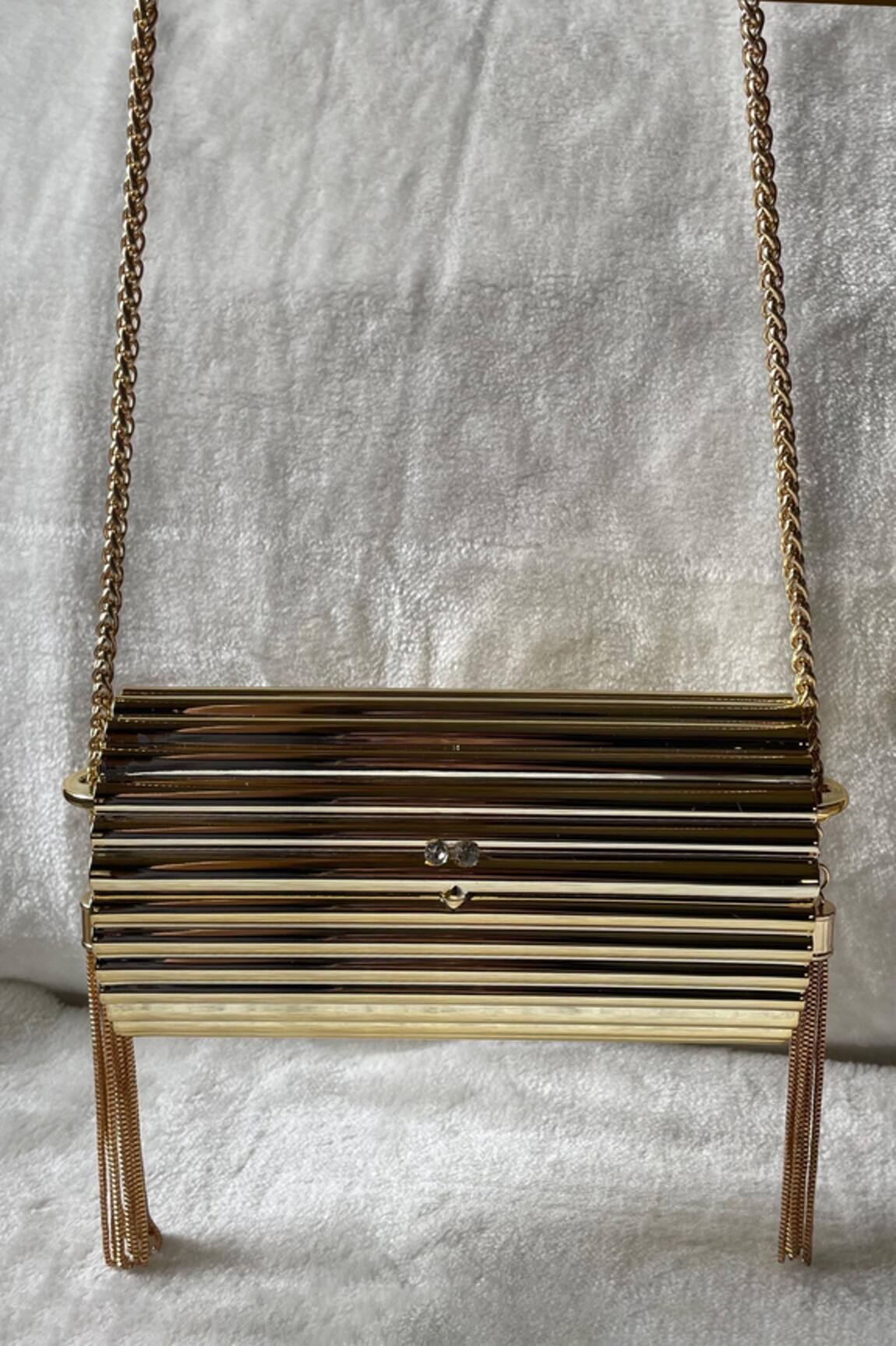 Kreivo By Vamanshi Damania Gold Tassel Detailed Bucket Bag 