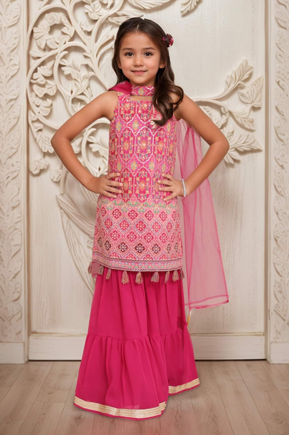 Samyukta Singhania Pink Thread Sequin Embroidered Kurta Set 
