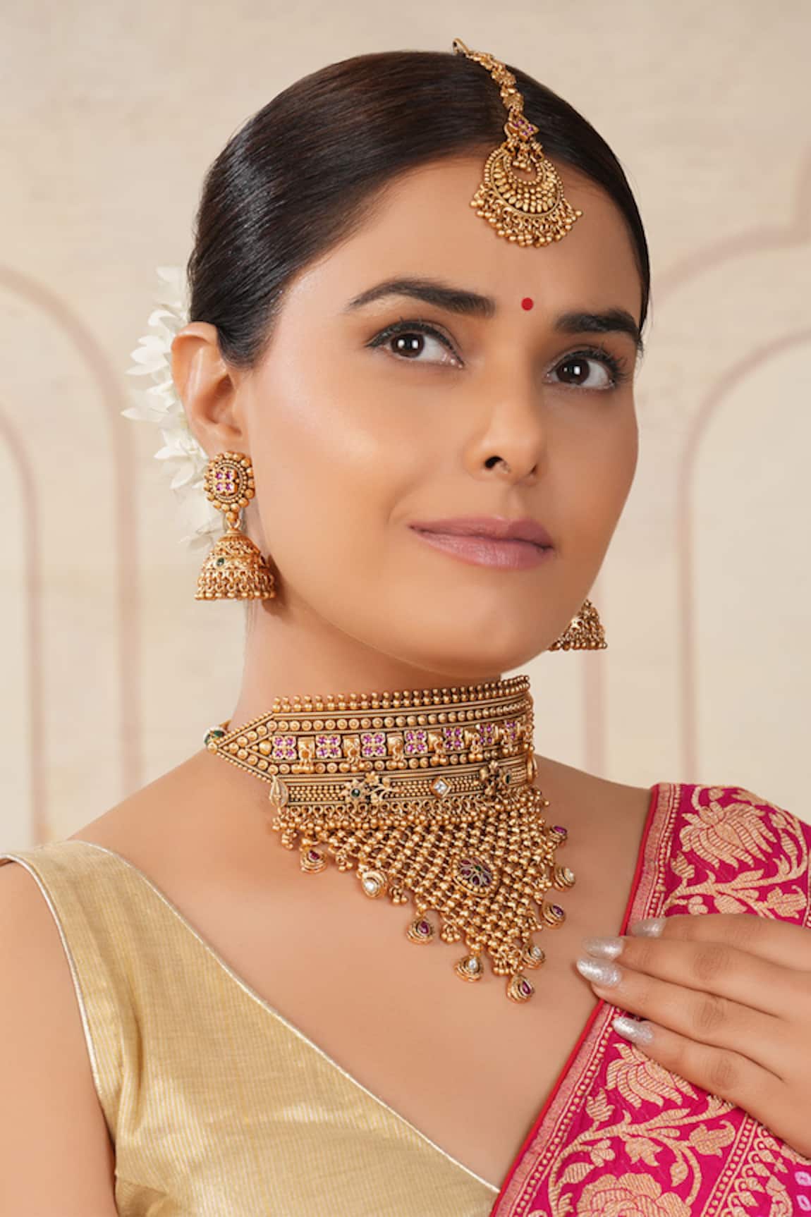 Smars Jewelry Gold Stone Embellished Necklace Set 