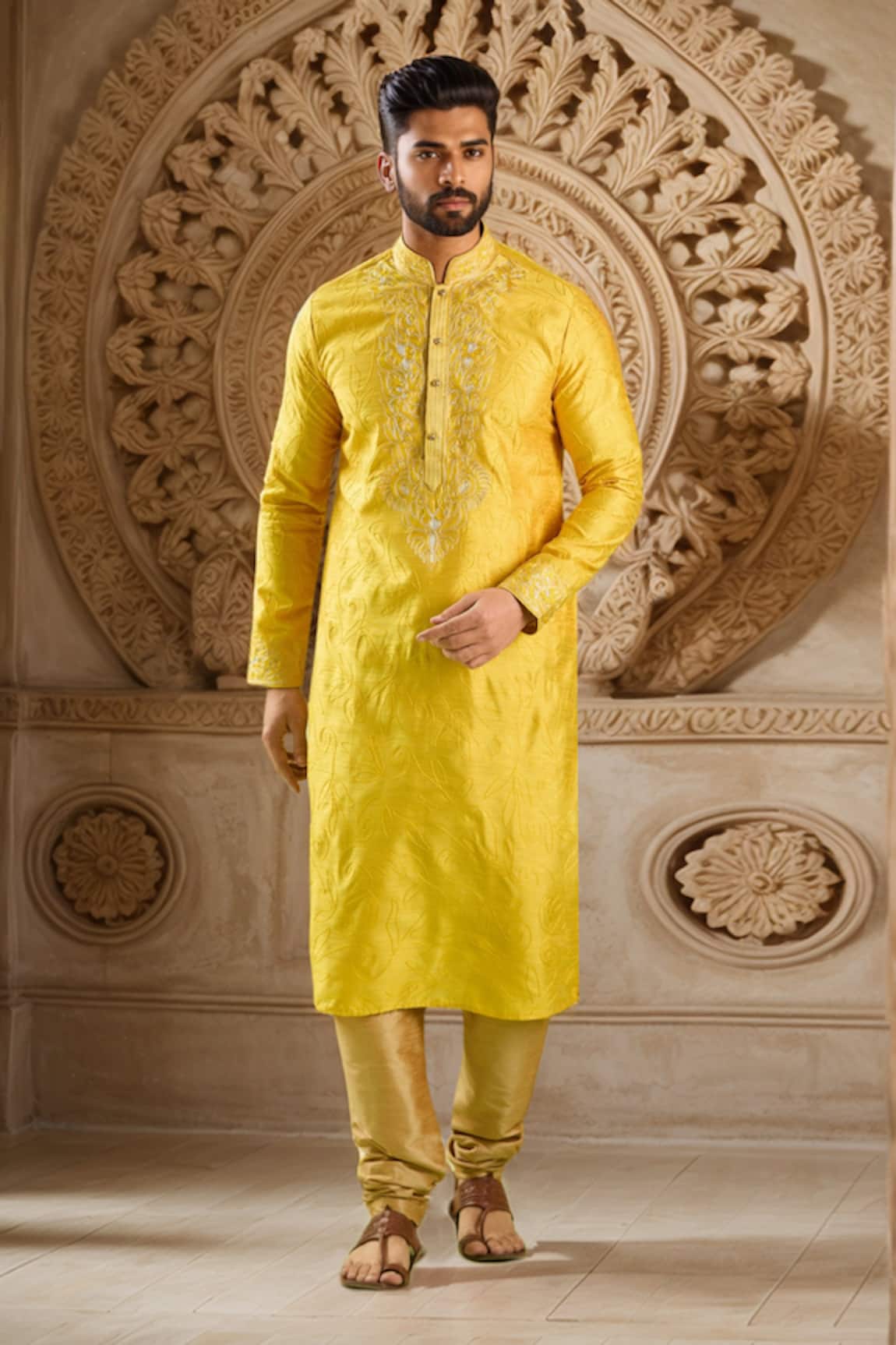 Samyukta Singhania Abstract Floral Embroidered Kurta & Churidar 