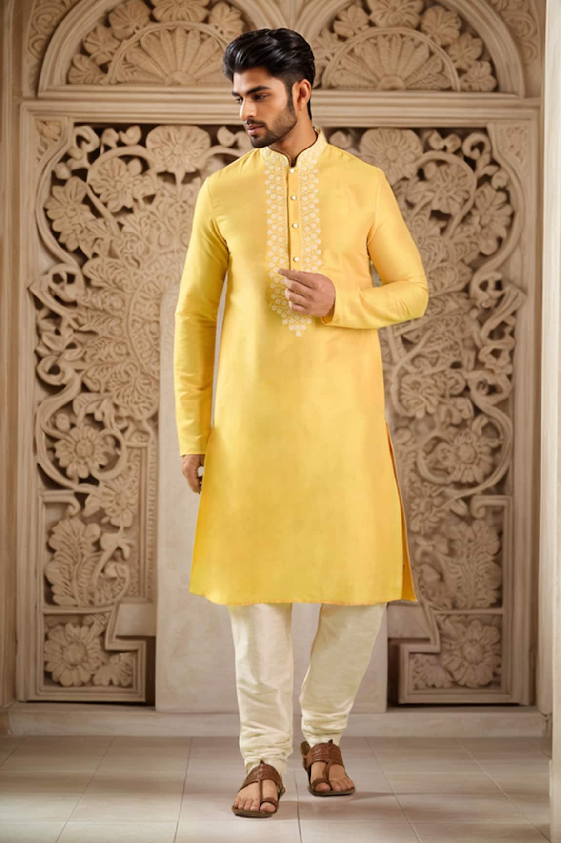 Samyukta Singhania Floral Jaal Placket Kurta Set 