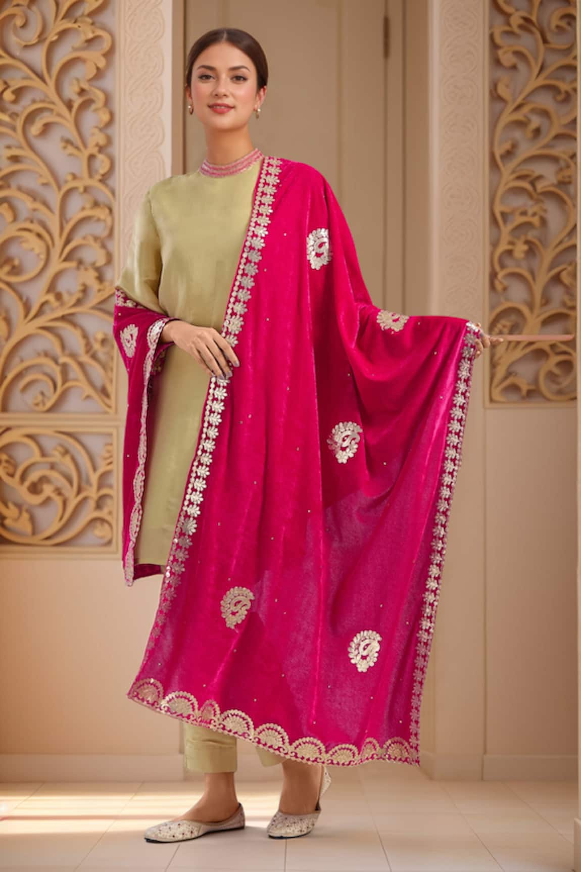 Naintara Bajaj Magenta Velvet Gota Patti Dupatta