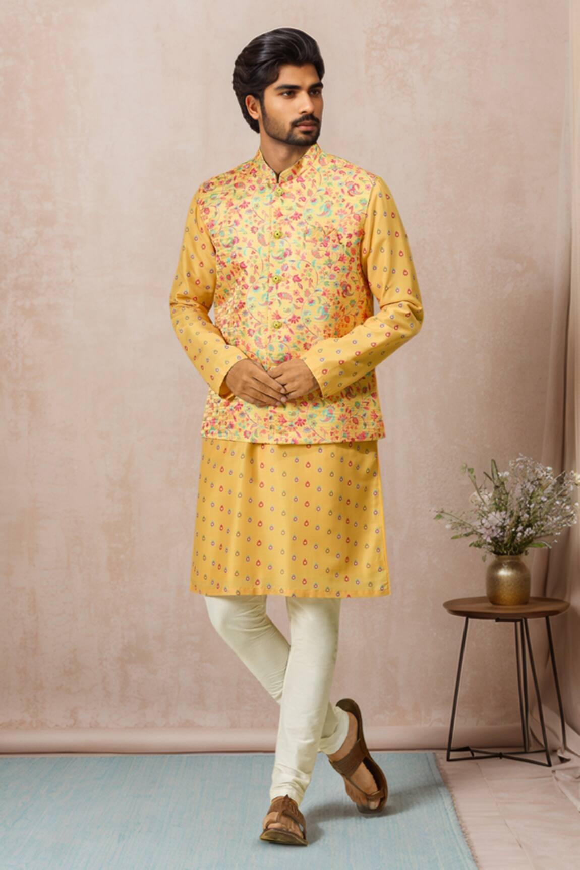 Arihant Rai Sinha Floral Vine Print Bundi With Kurta 