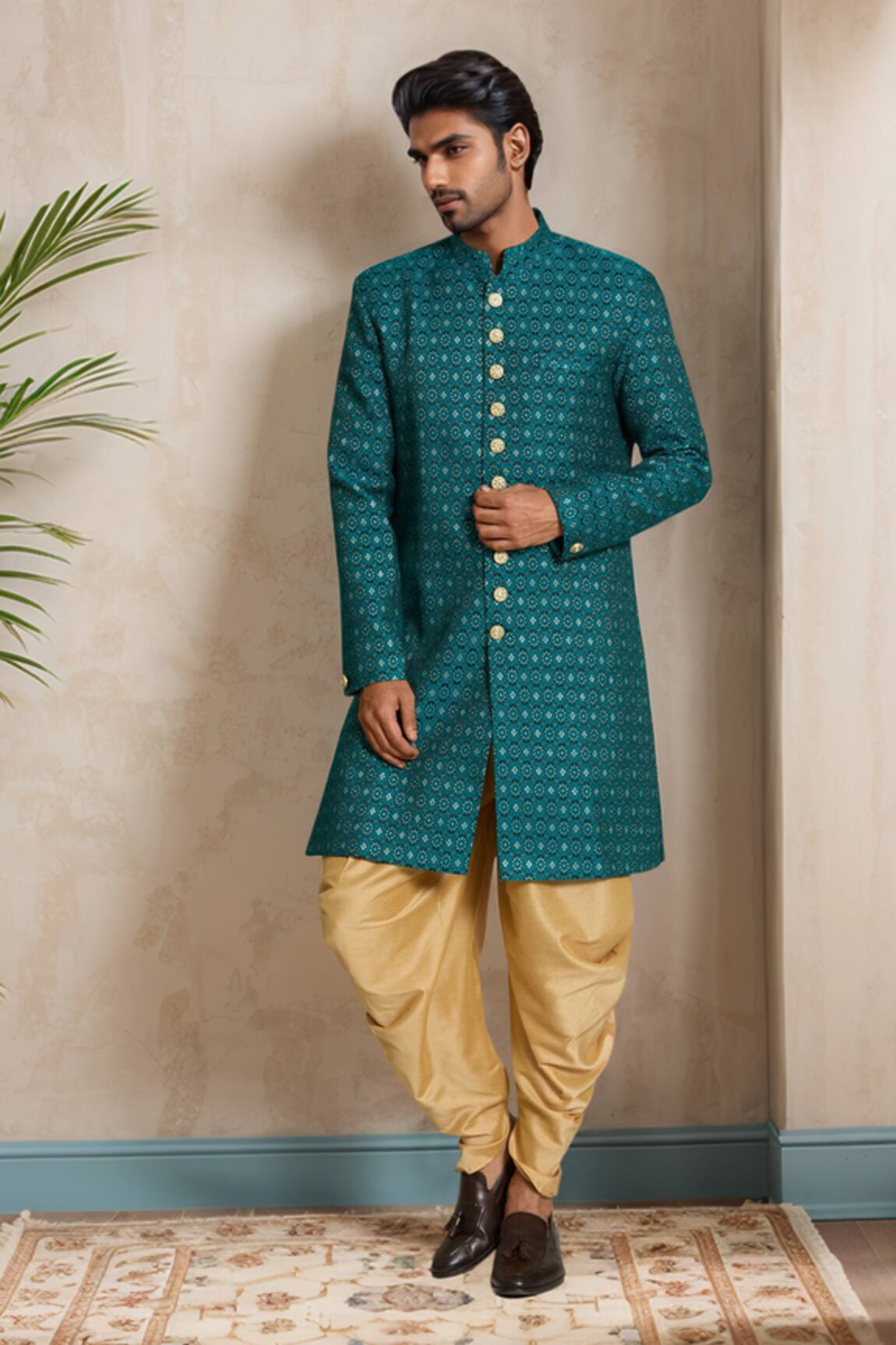 Arihant Rai Sinha Hexagon Woven Sherwani Set 