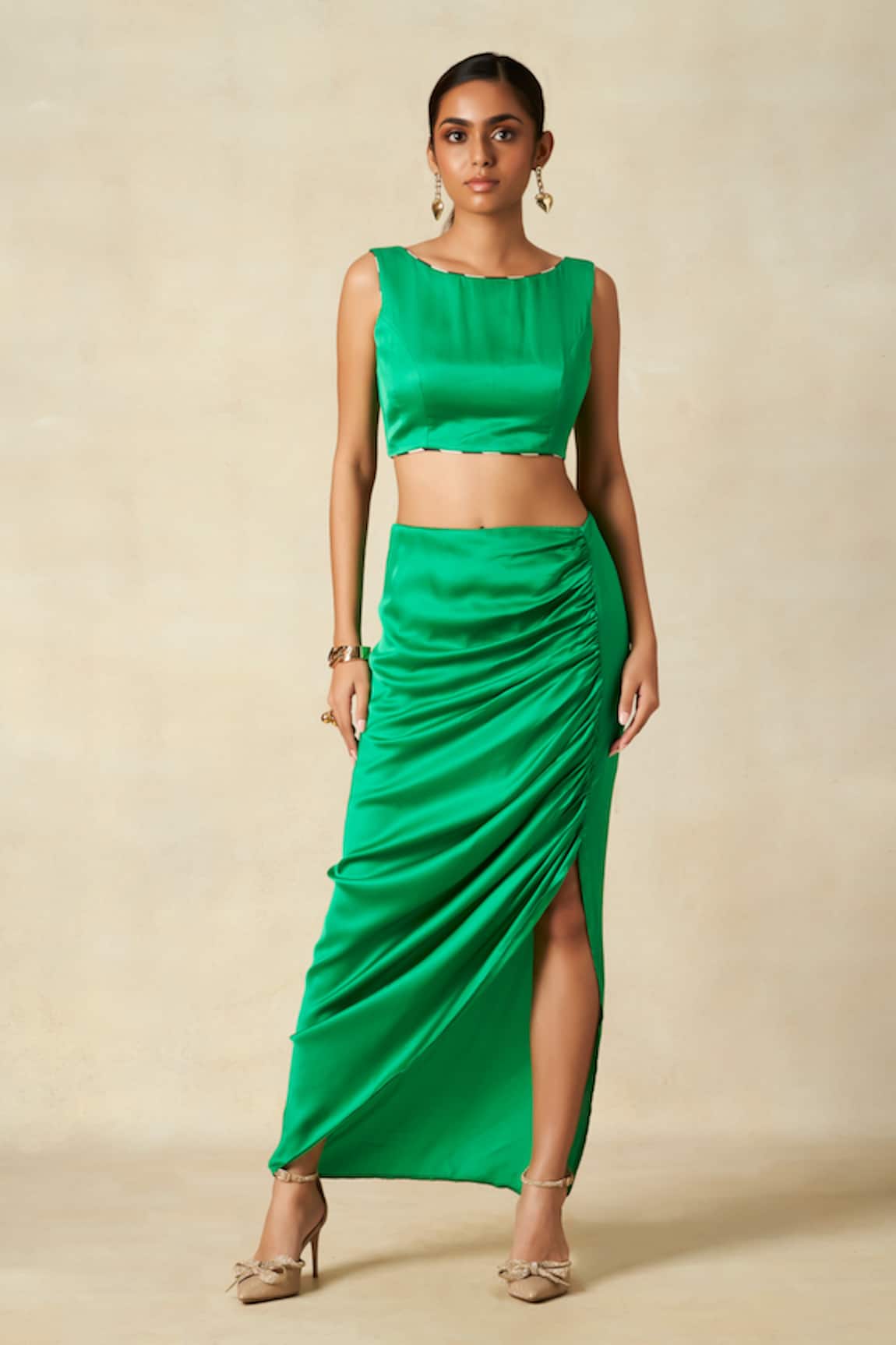Gulabo By Abu Sandeep Green Boat Neck Sleeveless Blouse 