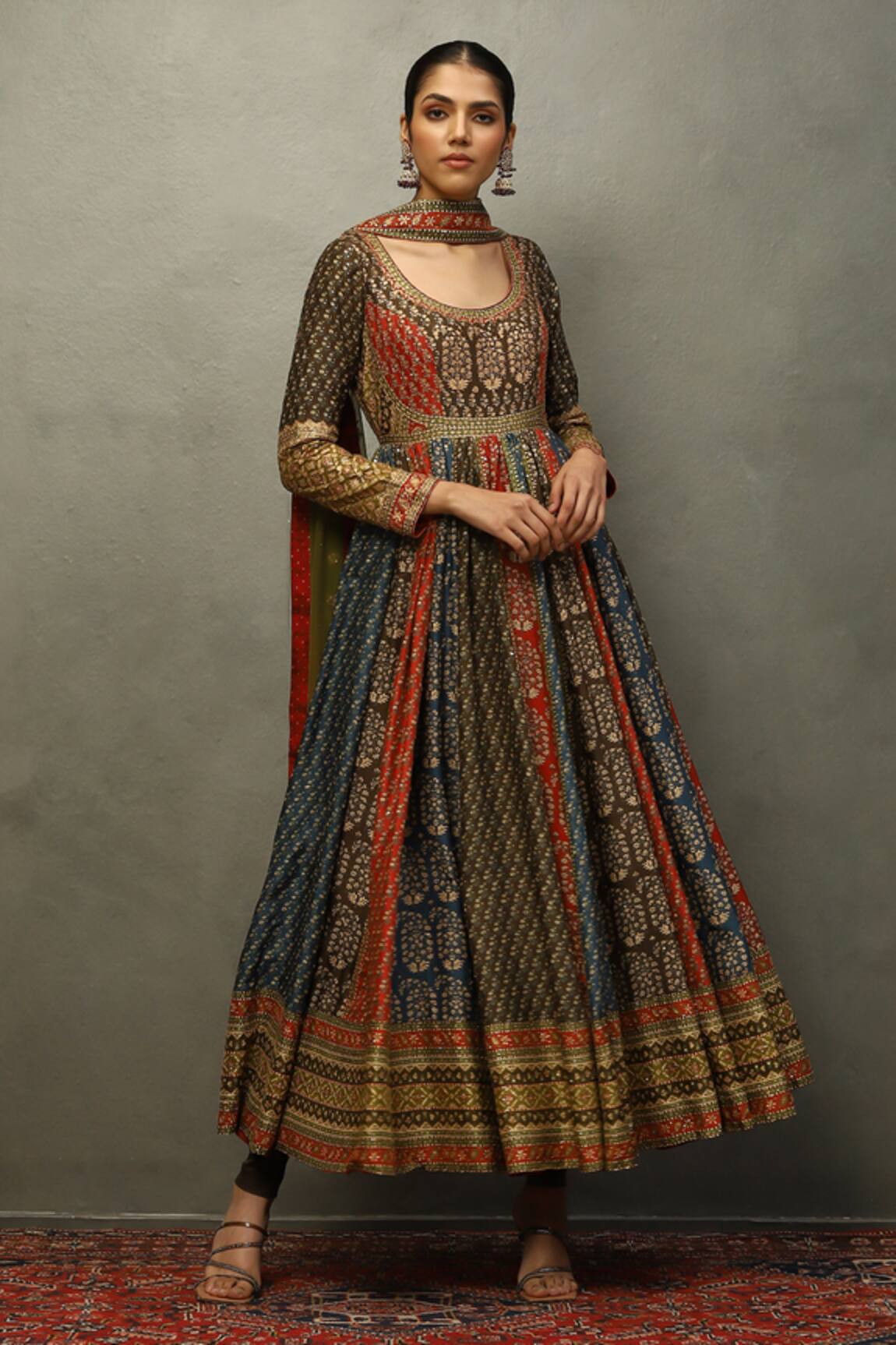 RI.Ritu Kumar Paisley Print & Aari Embroidered Anarkali Set 