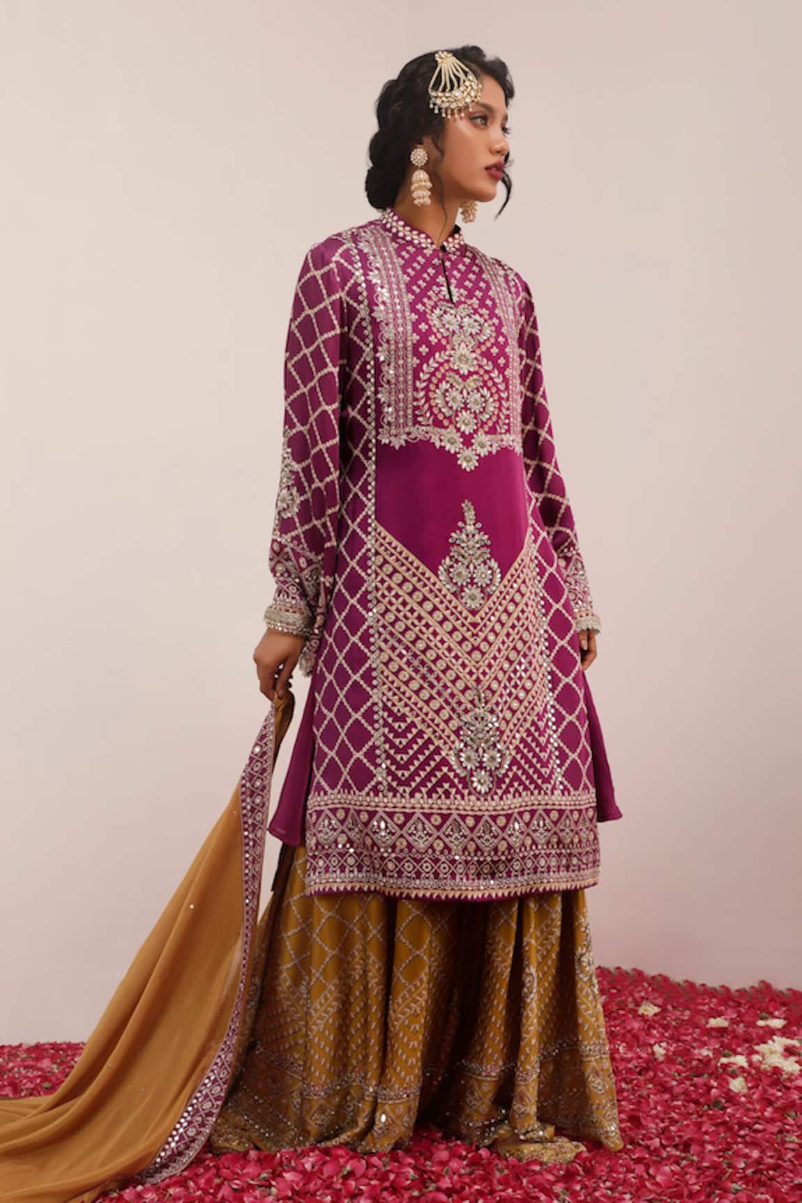 Surkh Syahi Gulshan Print Kurta Palazzo Set 