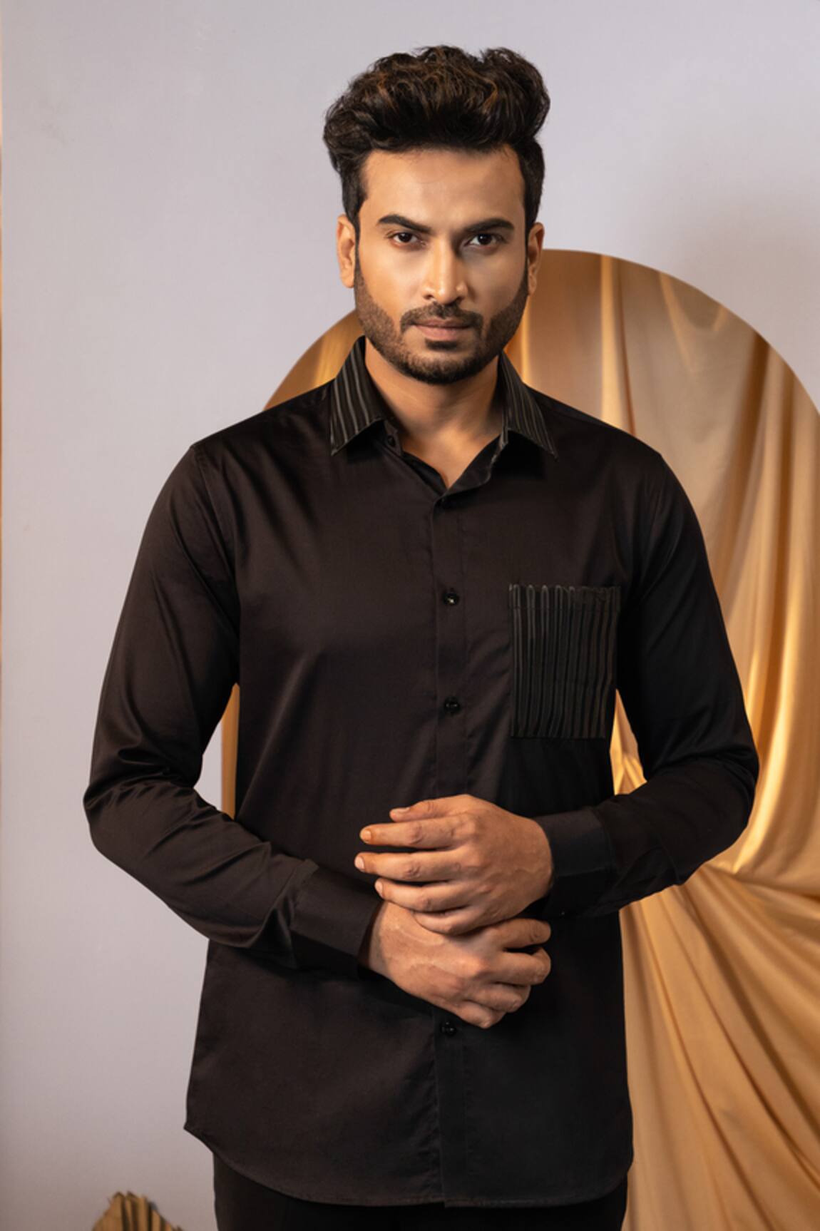 Yoseba Designer Black Highlighted Collar Shirt