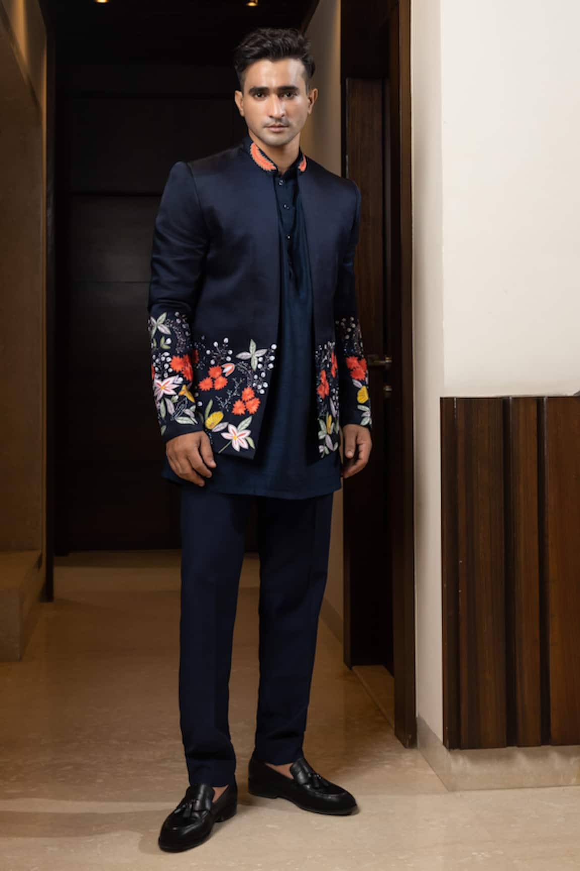 Yoseba Floral Embroidered Jacket & Kurta Set 