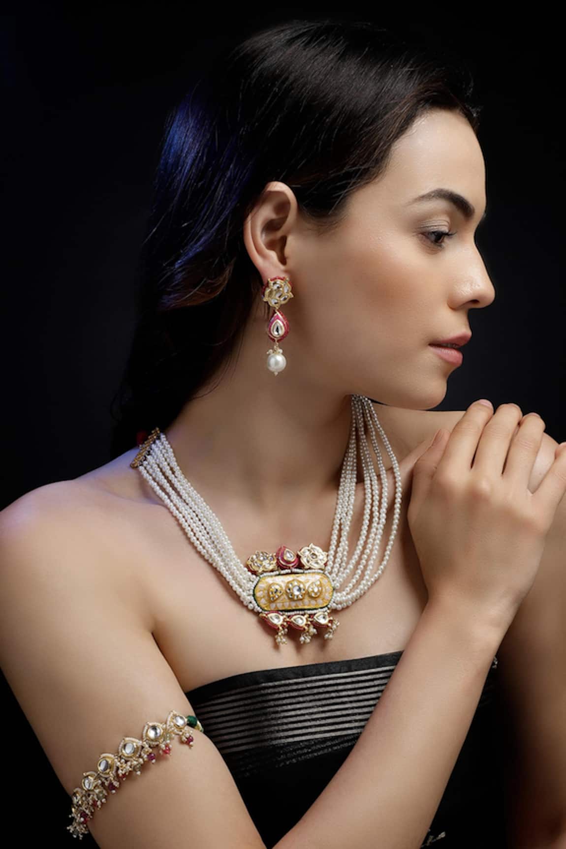 Dugran By Dugristyle Gold Plated Kundan Pearl Bajuband