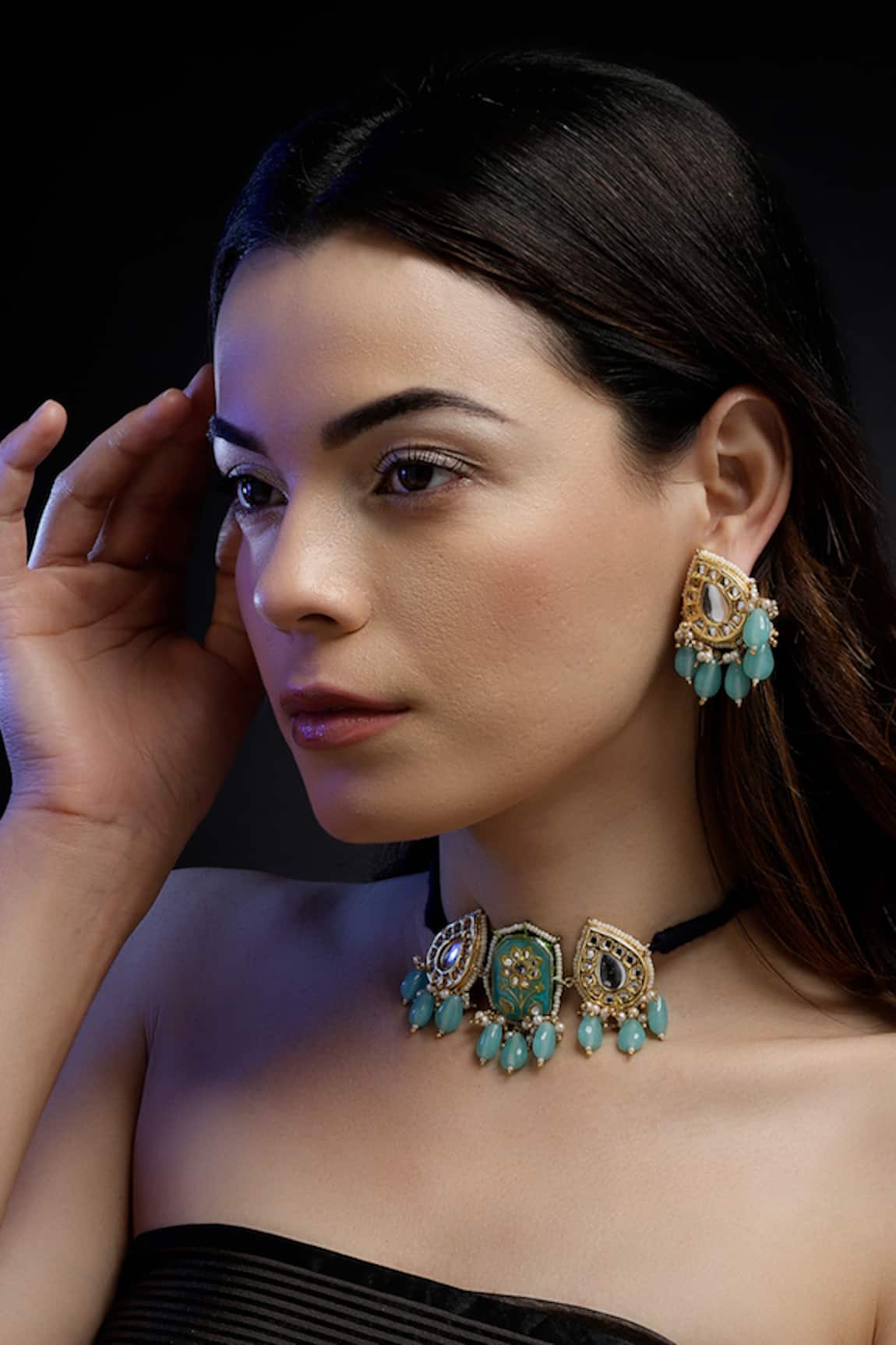 Dugran By Dugristyle Geometric Kundan Pearl Choker 