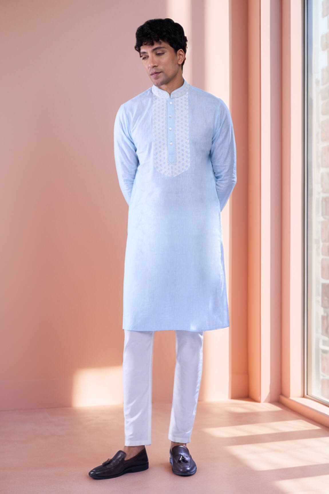 Aariyana Couture Geometric Embroidered Placket Kurta 