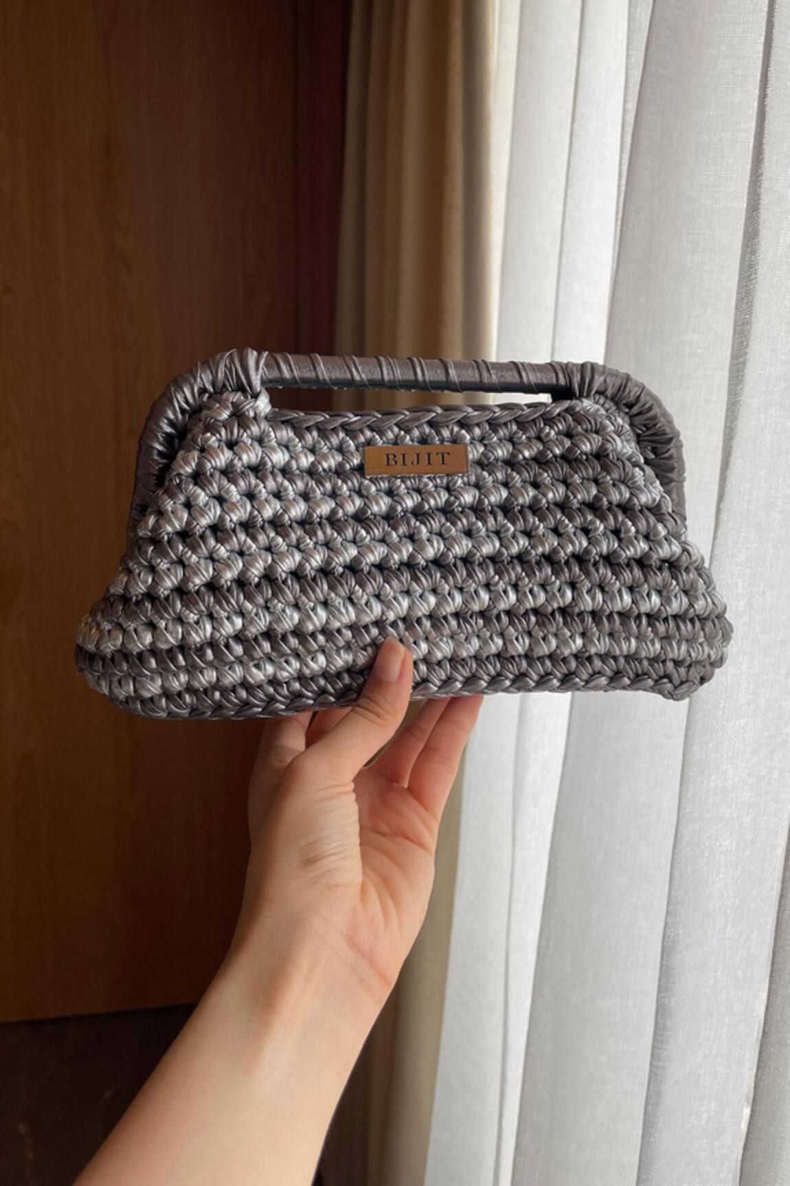 BIJIT Interknot Weave Clutch 