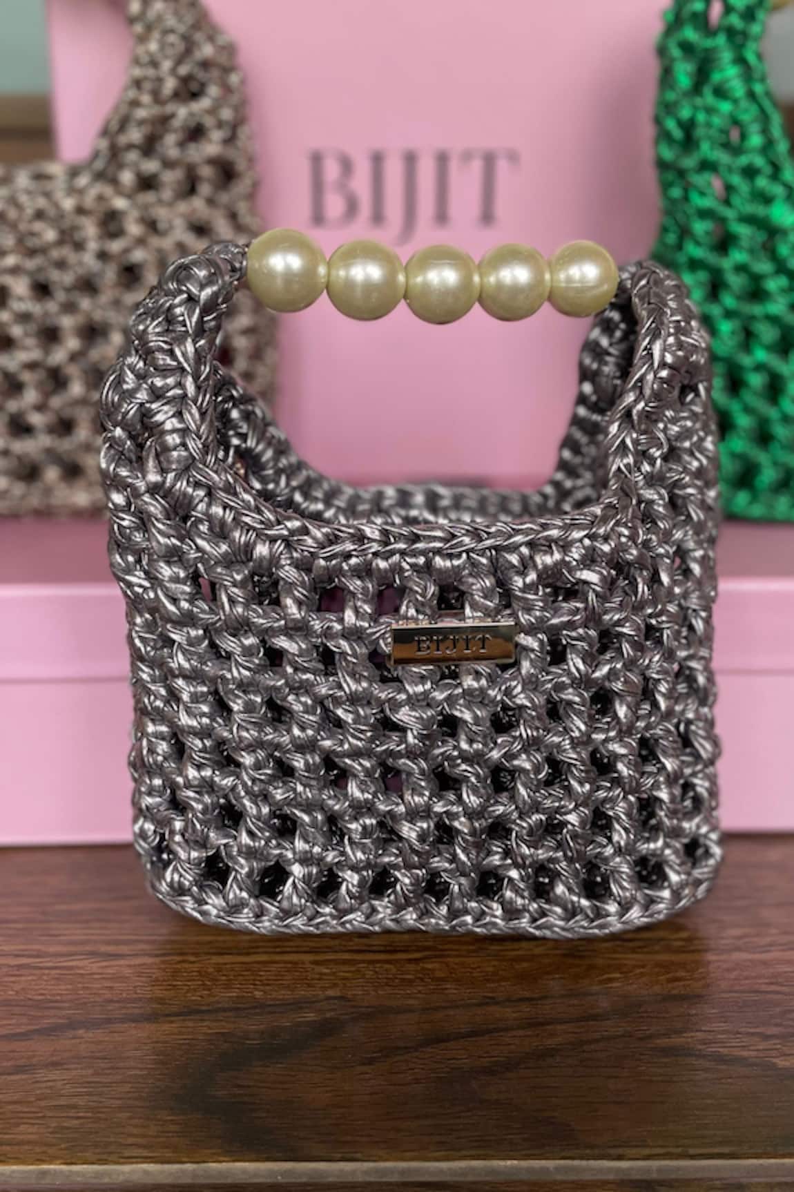 BIJIT Pearl Handle Interknot Weave Handbag 