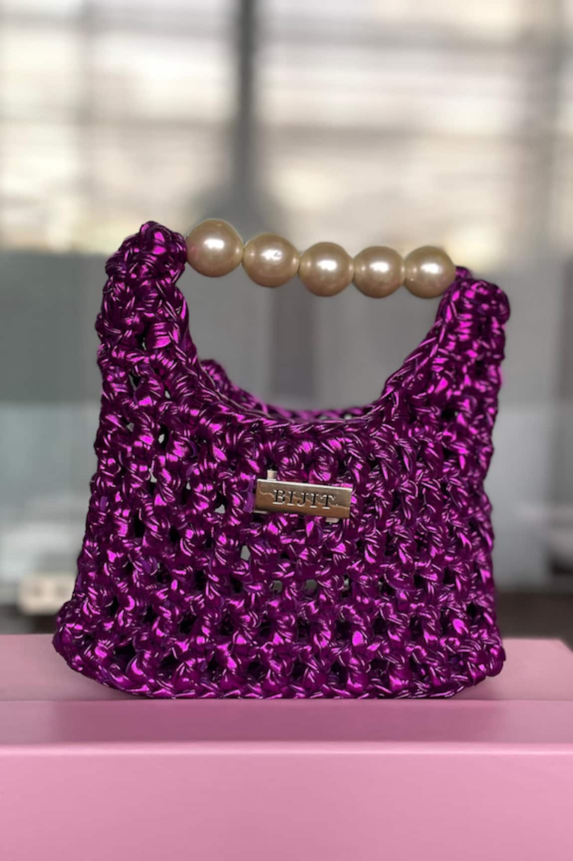 BIJIT Pearl Handle Interknot Weave Handbag 