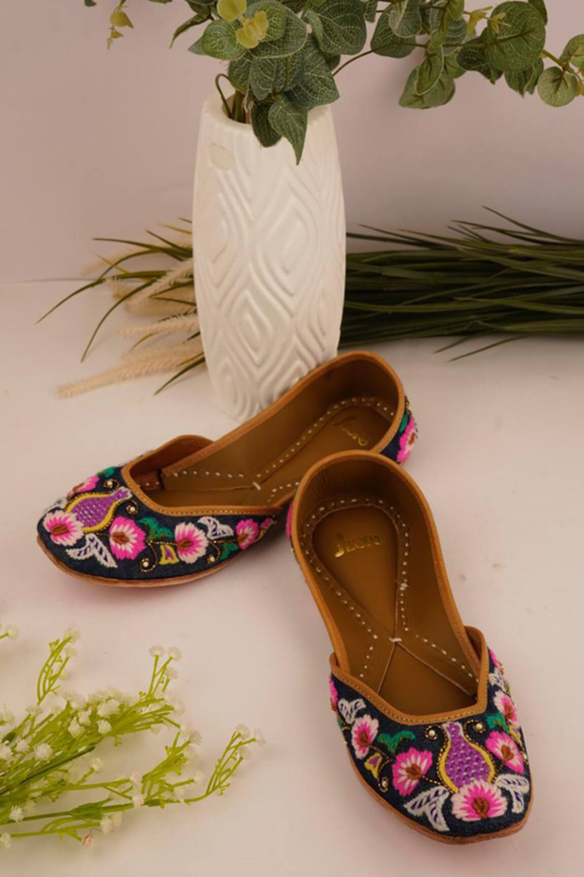 Azora Bloom Cutdana Embroidered Juttis 