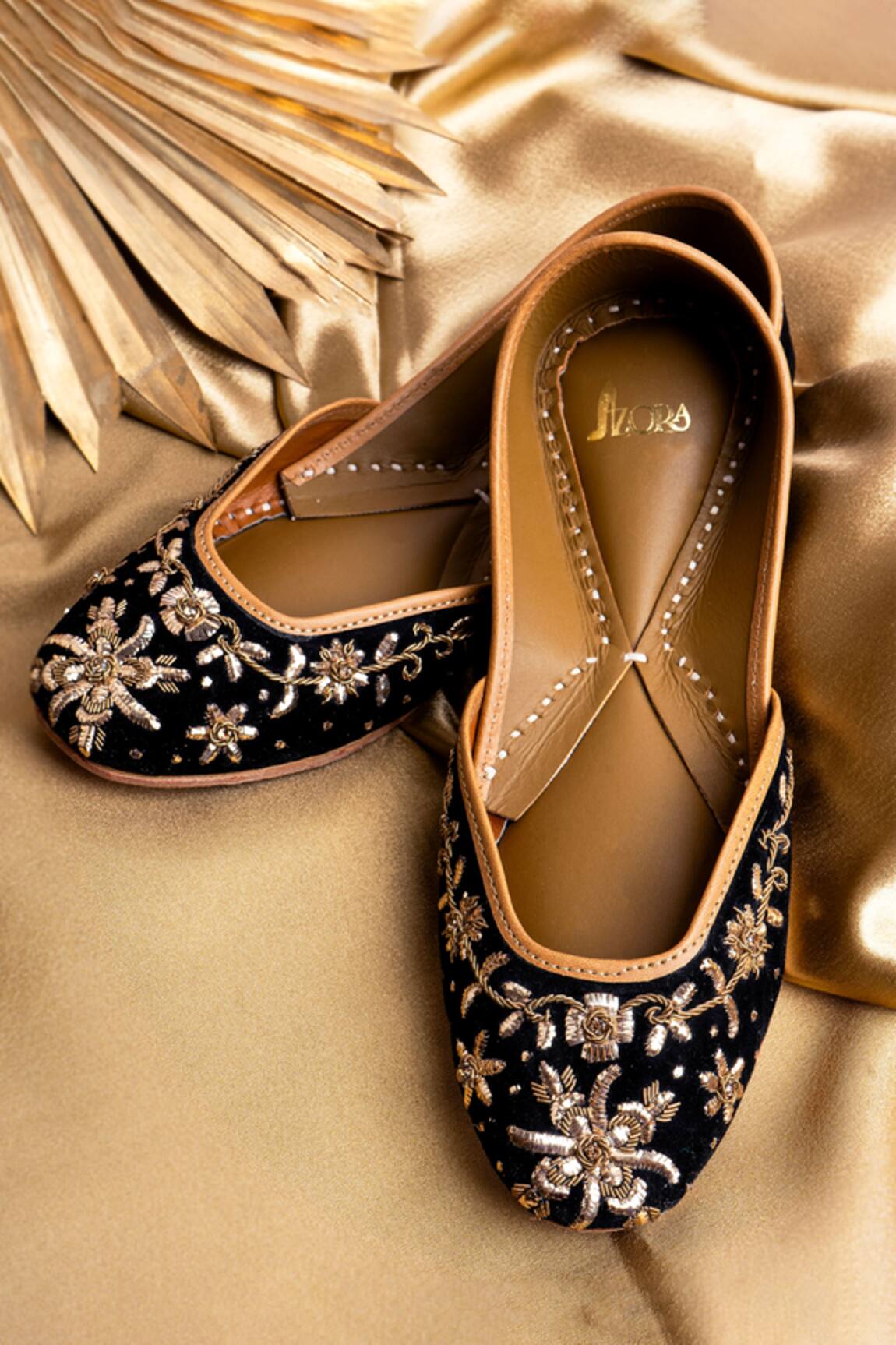 Azora Mukaish Bloom Velvet Juttis 