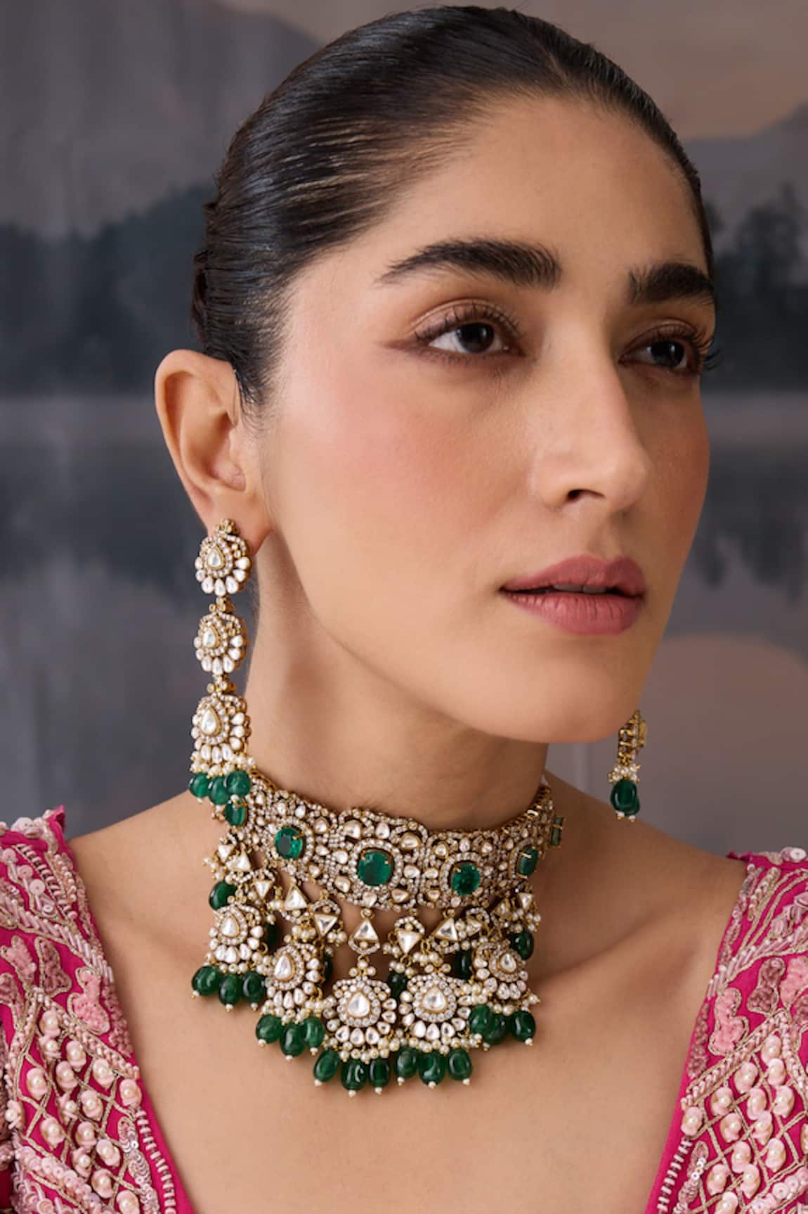 Paisley Pop Emerald Crystal Stone Choker Set 