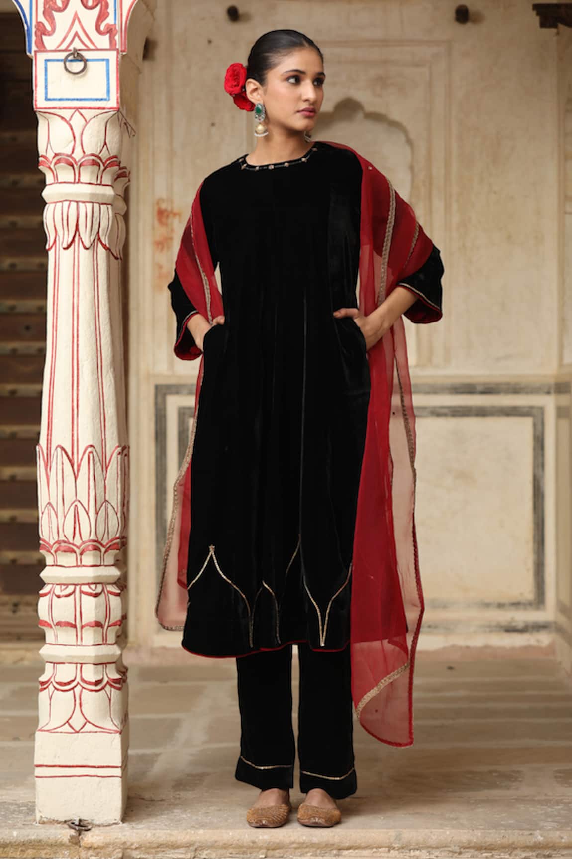 Trendy tokari Embroidered Velvet Kurta Set 