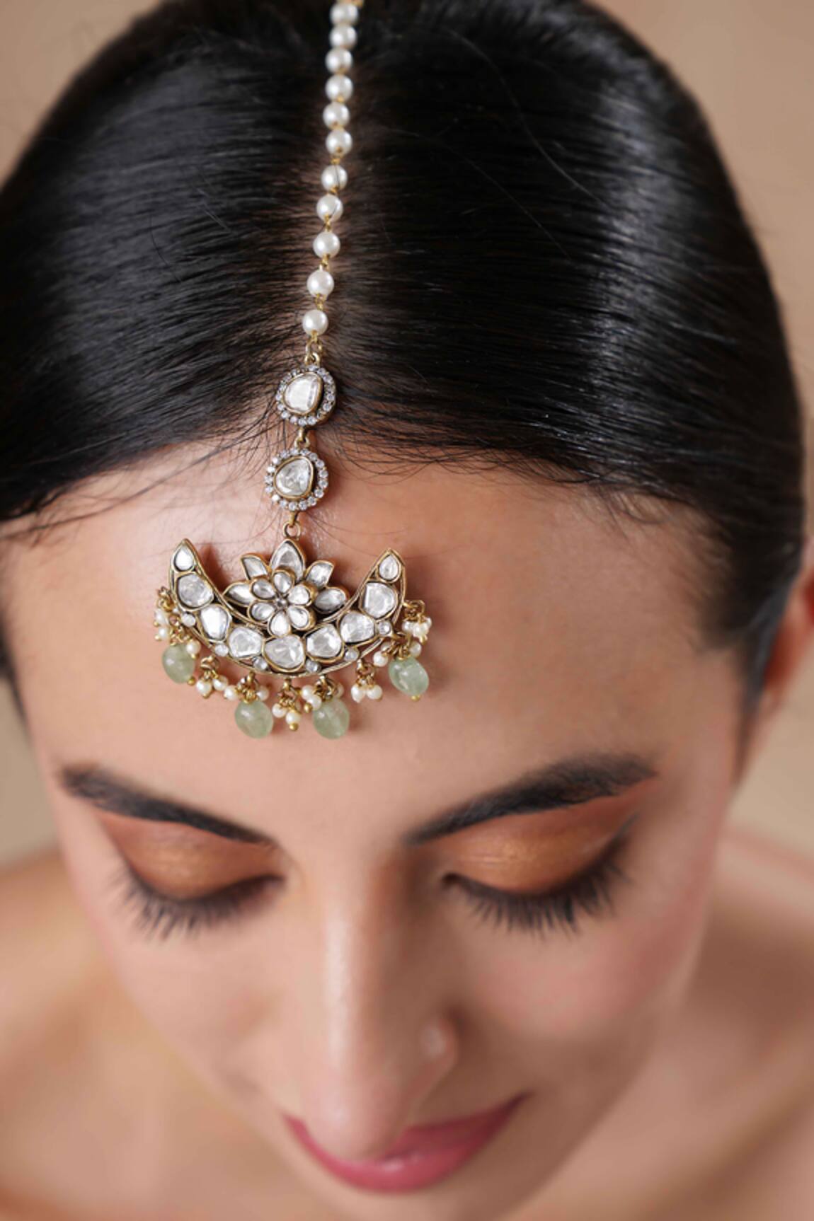 Ekathva Jaipur Moissanite Polki Chand Maangtikka 