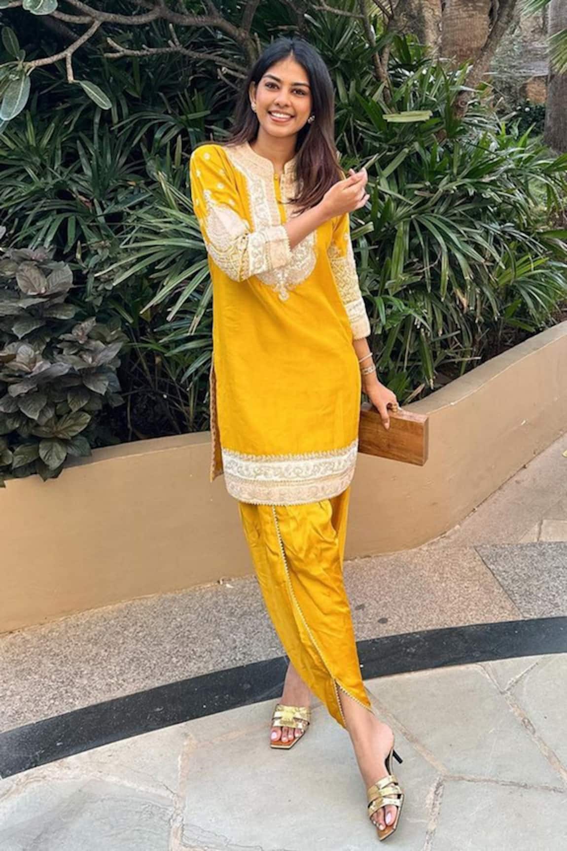 Sheetal Batra Myreen Kashmiri Tilla Embroidered Kurta & Dhoti Pant Set 