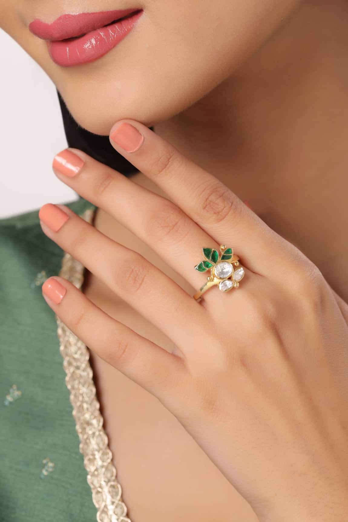 Kicky & Perky Floral Shaped Gold Ring 