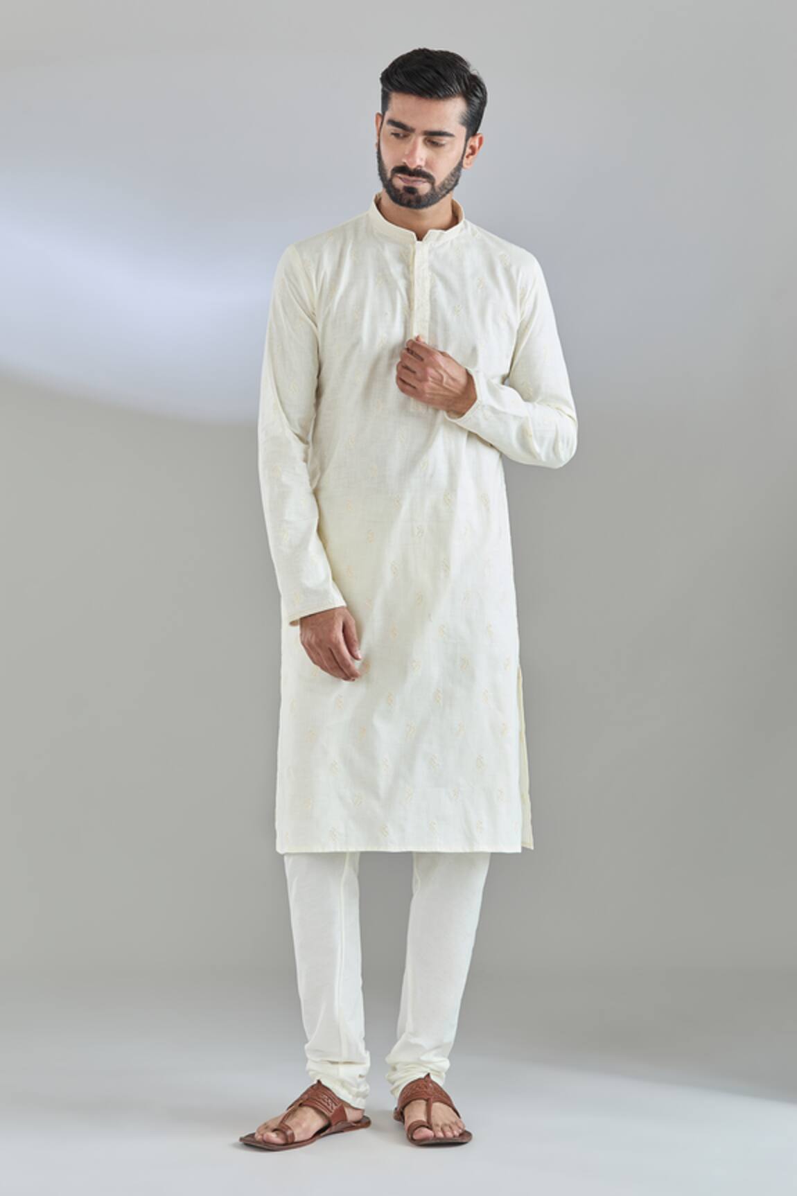 Arihant Rai Sinha Cream Sequin Embroidered Kurta Set 