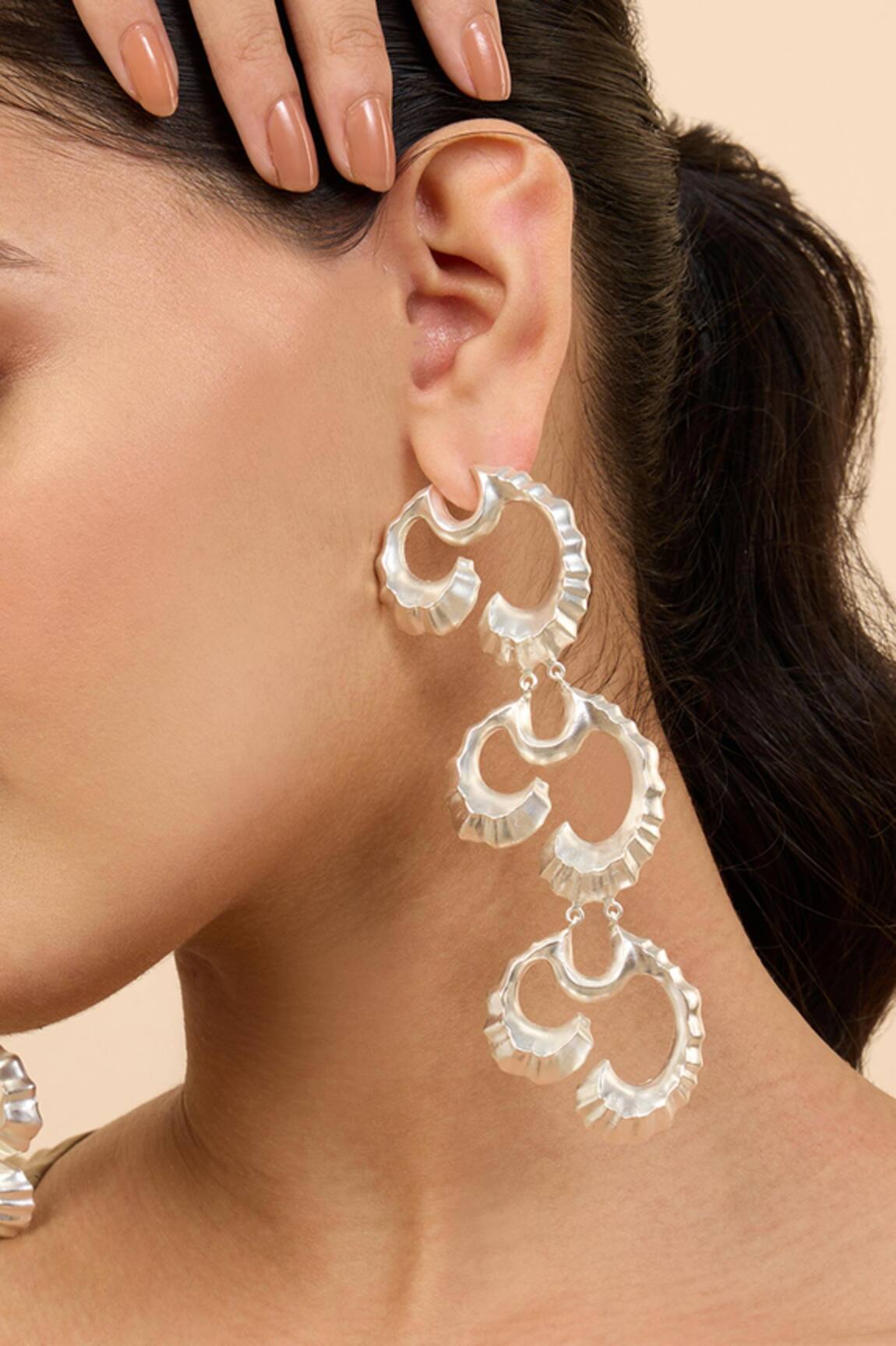 Mnsh Silver Wave Textured Duster Earrings