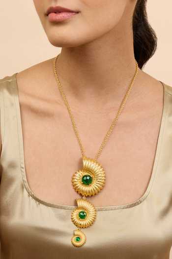Mnsh Shell Motif Glass Stone Pendant Necklace 