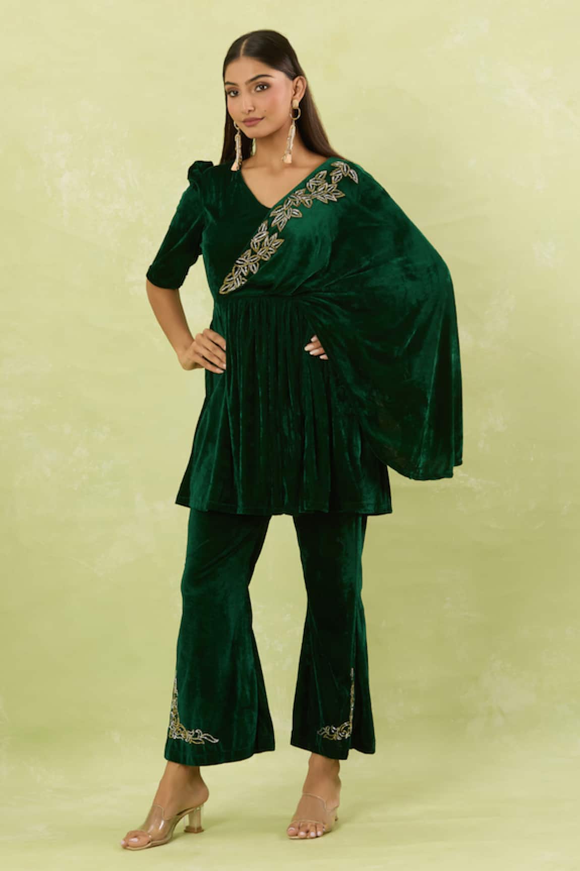Samyukta Singhania Salli Hand Embellished Velvet Kurta Set 