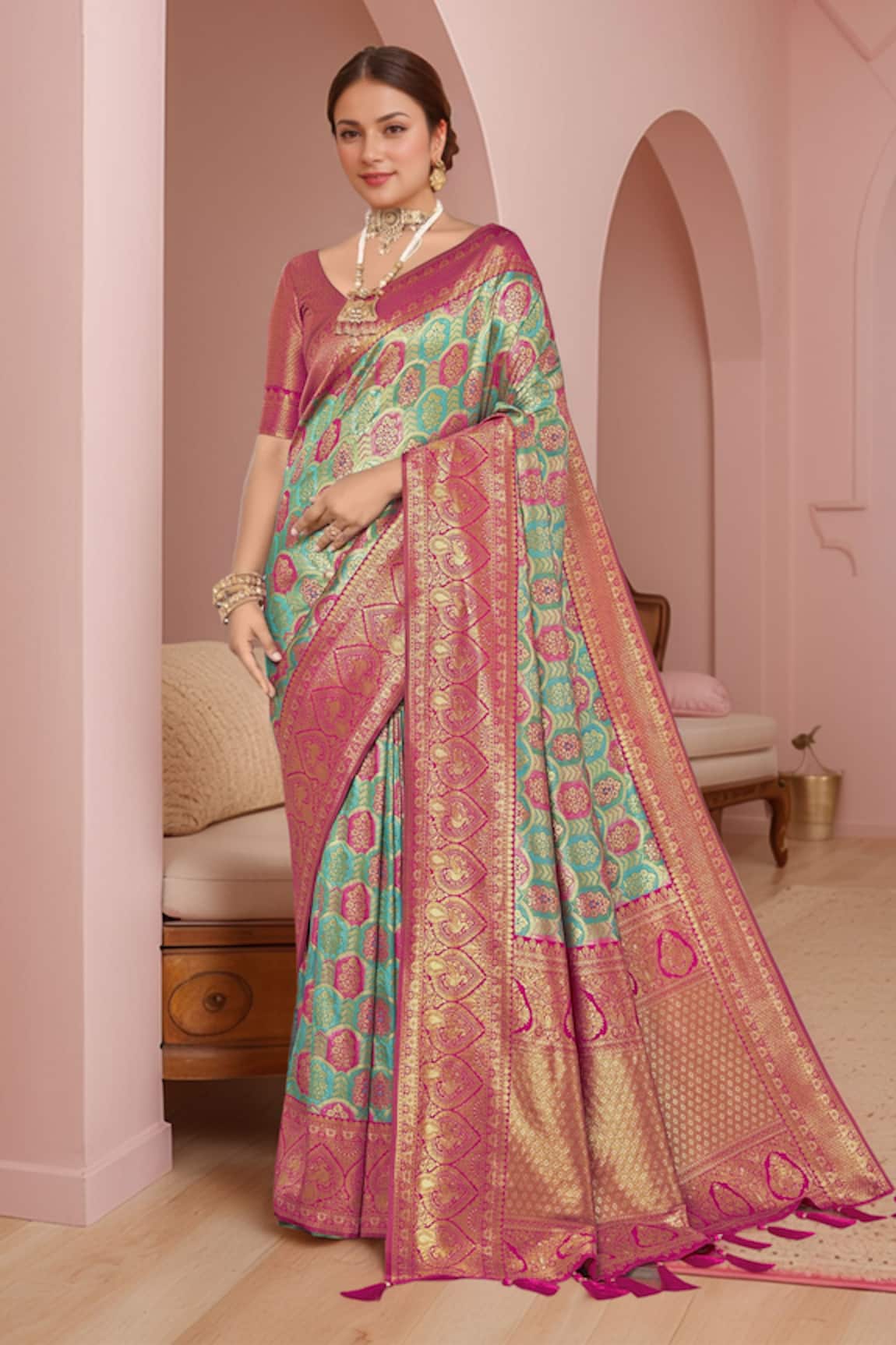 Naintara Bajaj Mughal Woven Saree & Blouse Set 
