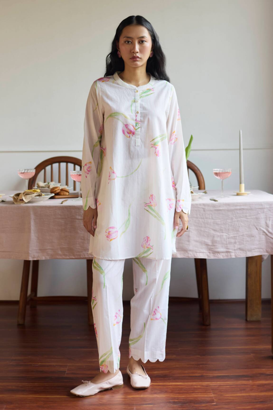 Juanita By Shubhda Ivory Tulip Bloom Printed Kurta Set