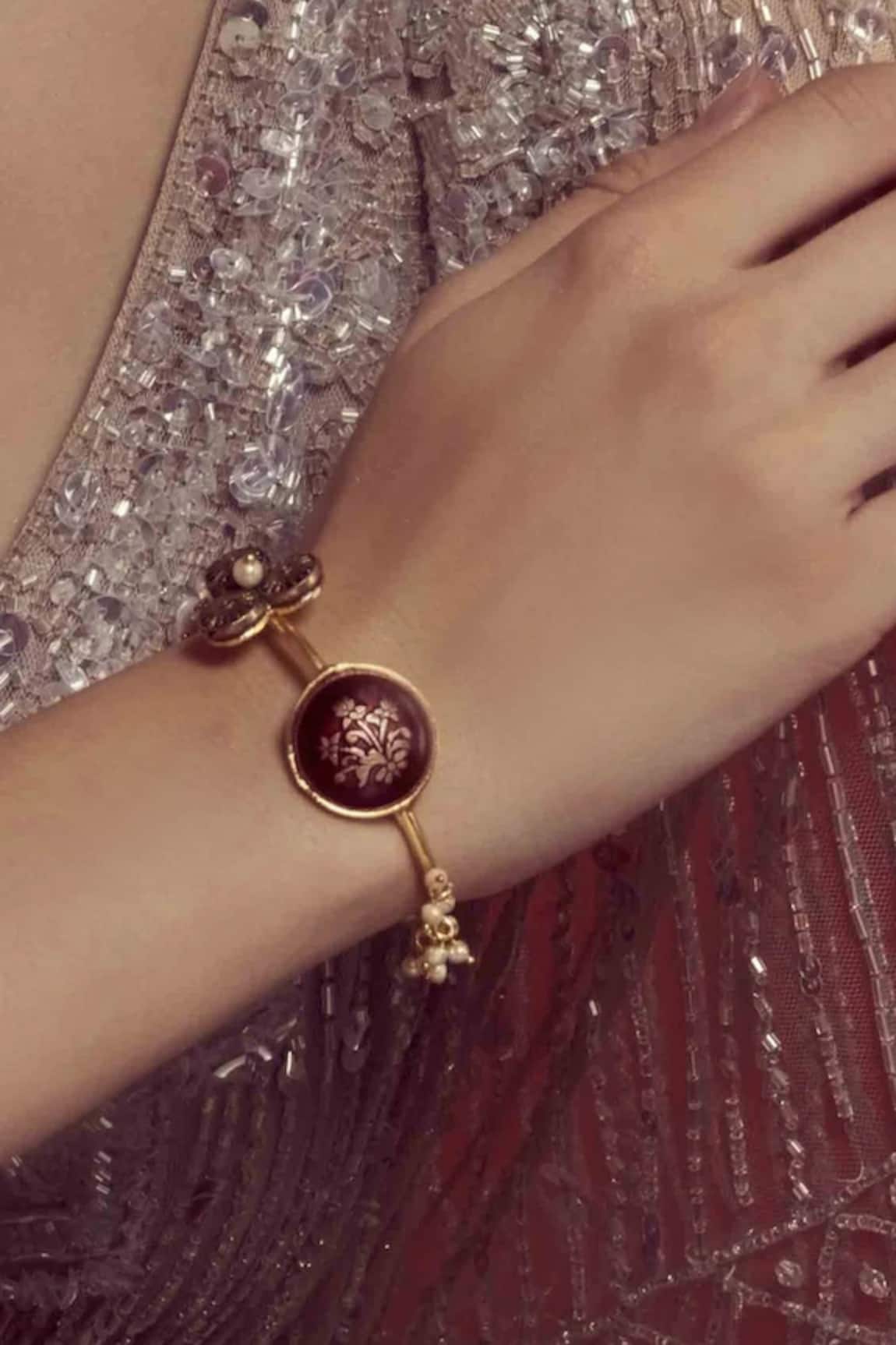 Hetal Shah Antique Hasdi Floral Bracelet