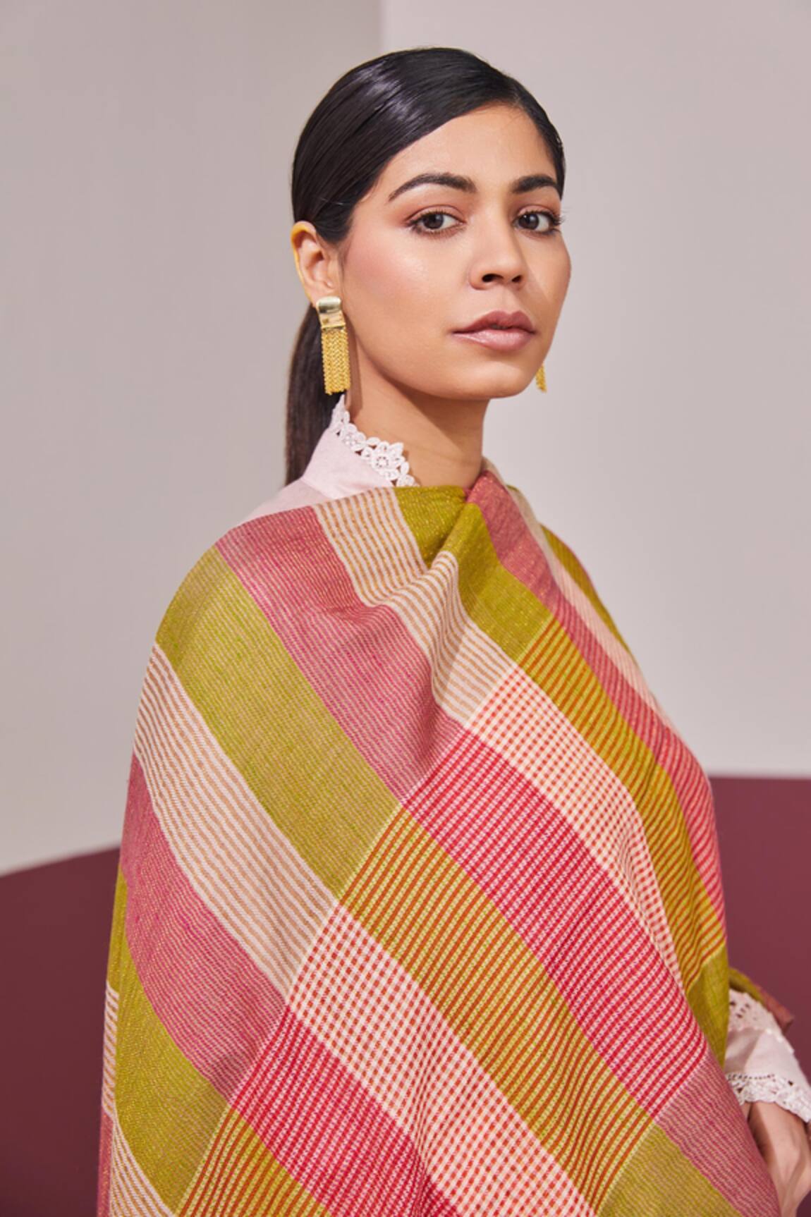SHAZA Zari Handloom Pashmina Reversible Stole
