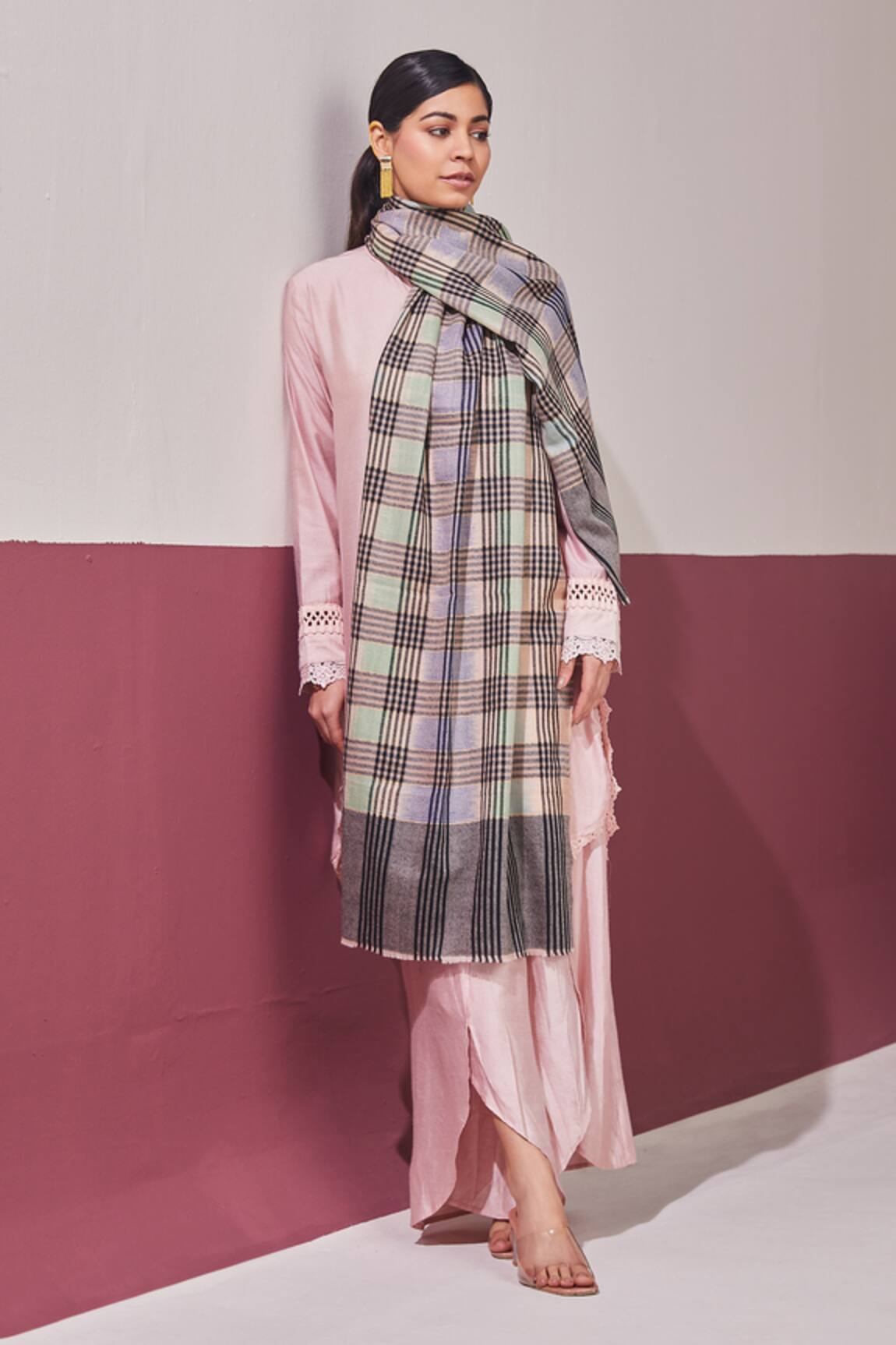 SHAZA Reversible Zari Handloom Stole