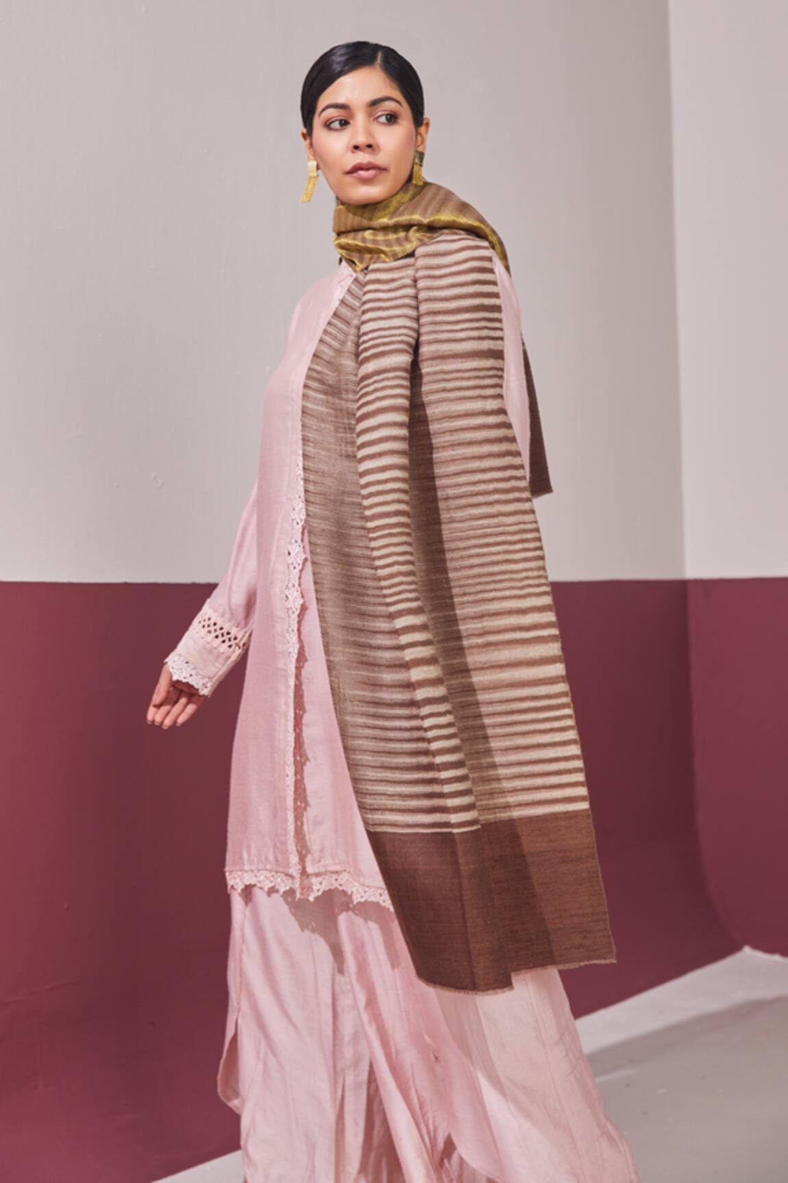 SHAZA Reversible Ikkat Woven Pashmina Stole