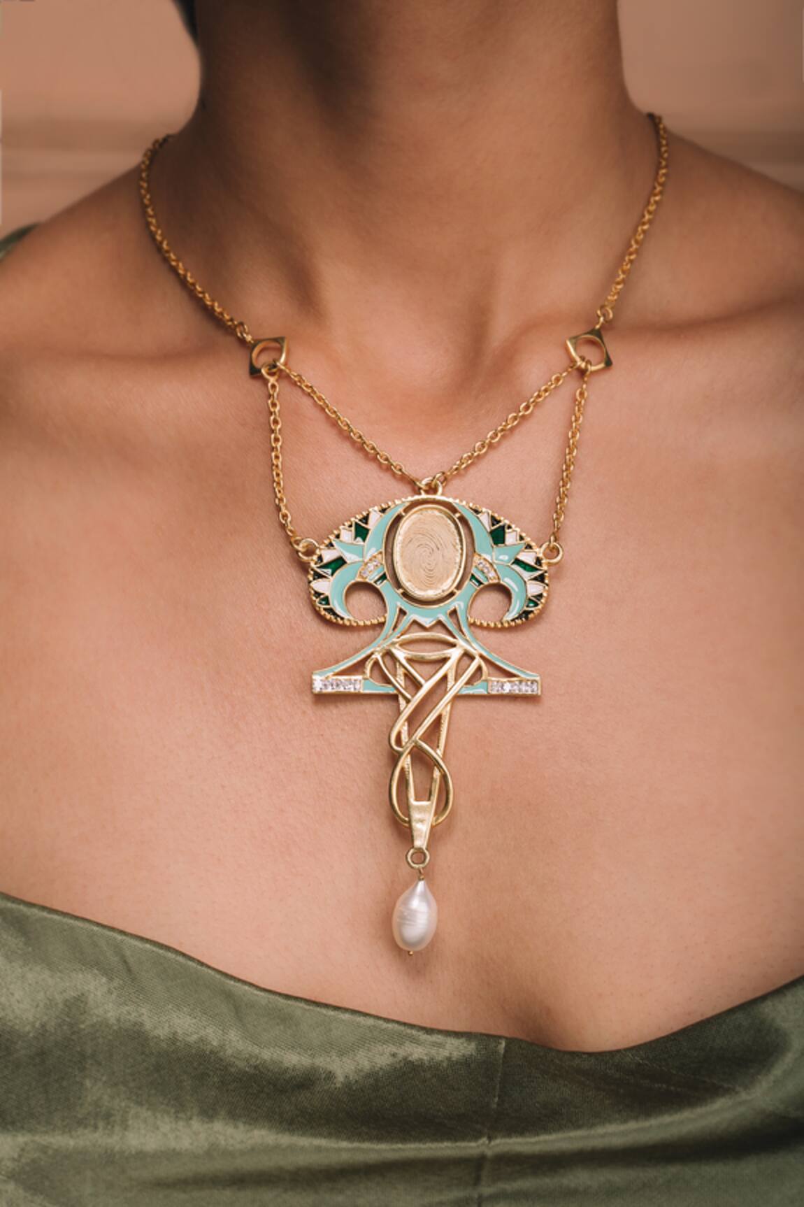 Ode Jewels Tassel House Pendant Necklace