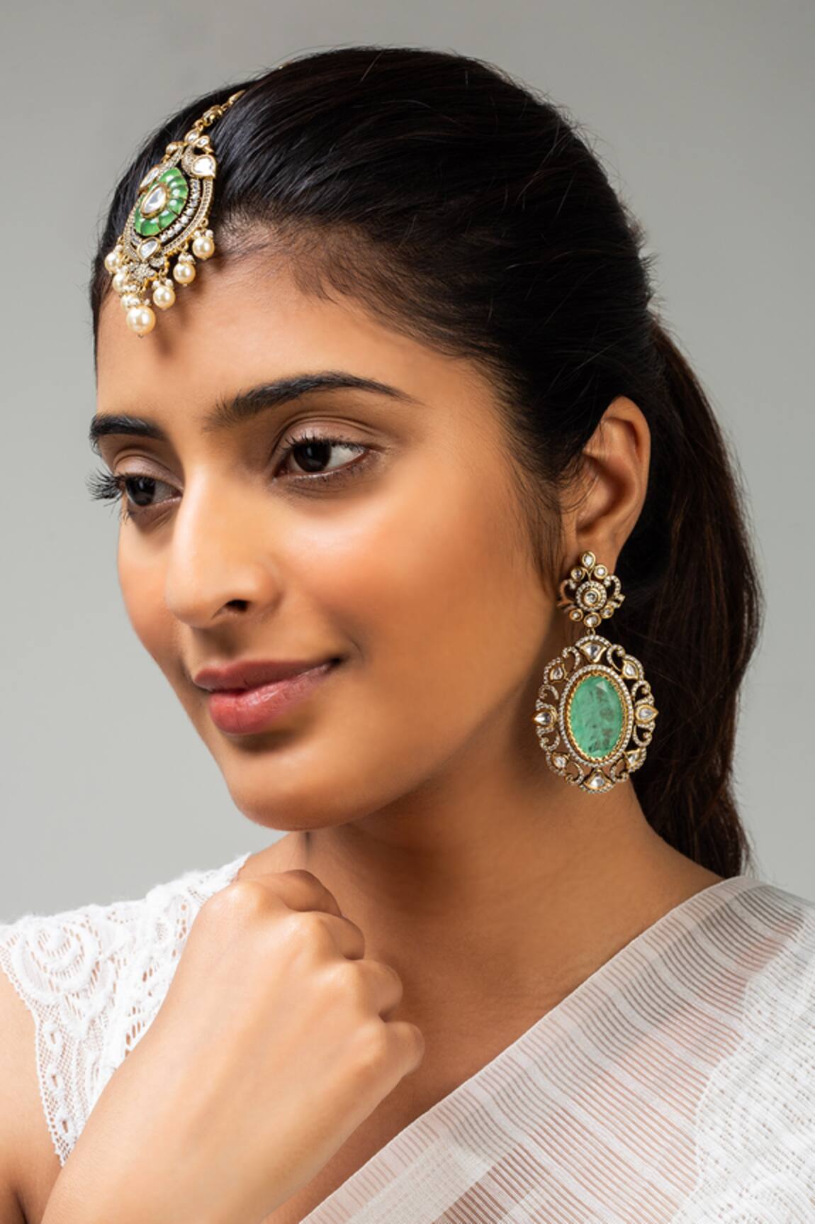 Zevar King Peacock Stone Maangtikka